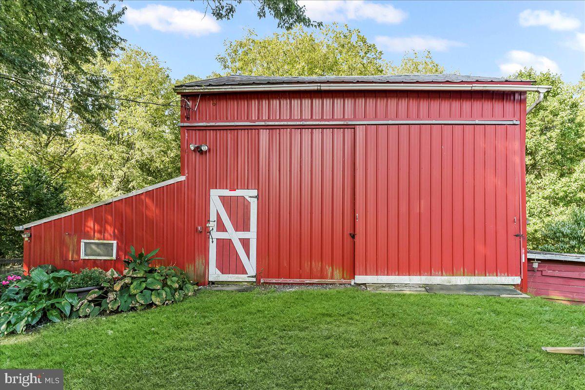 LEWISVILLE - Residential