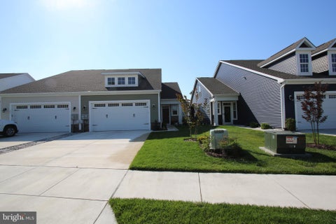 Townhouse For Sale - 391 Heritage Shores Circle<br/> BRIDGEVILLE, DE 19933