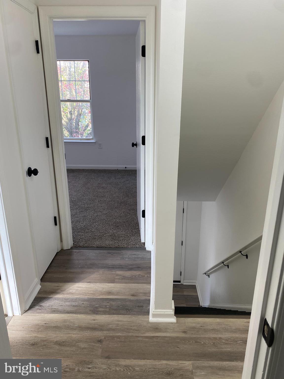 HUNTINGTON MEADOWS - Residential Lease