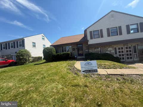 Homes For Sale - 8027 Narvon Street<br/> PHILADELPHIA, PA 19136