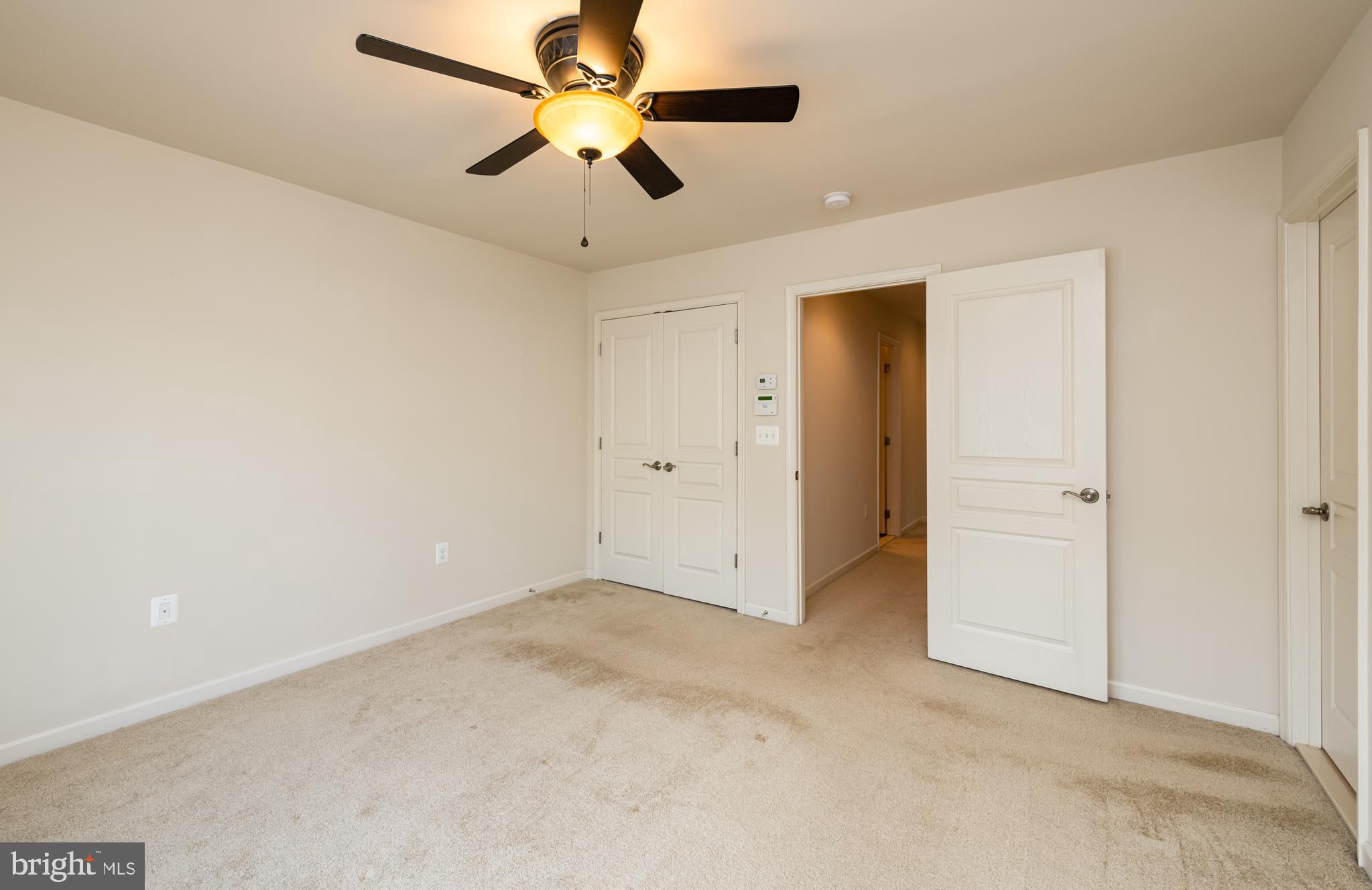 SHIRLINGTON CREST - Residential Lease