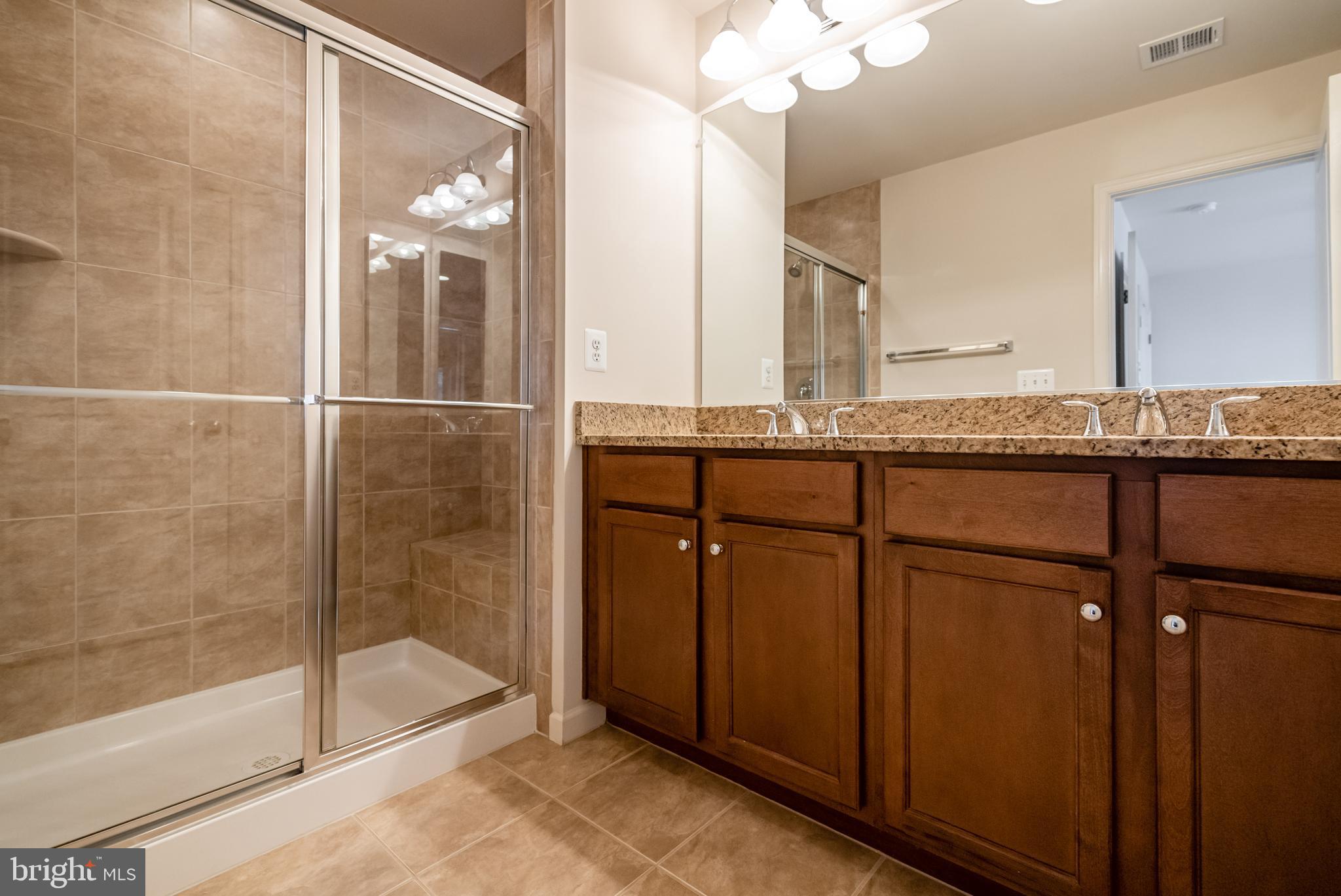 SHIRLINGTON CREST - Residential Lease