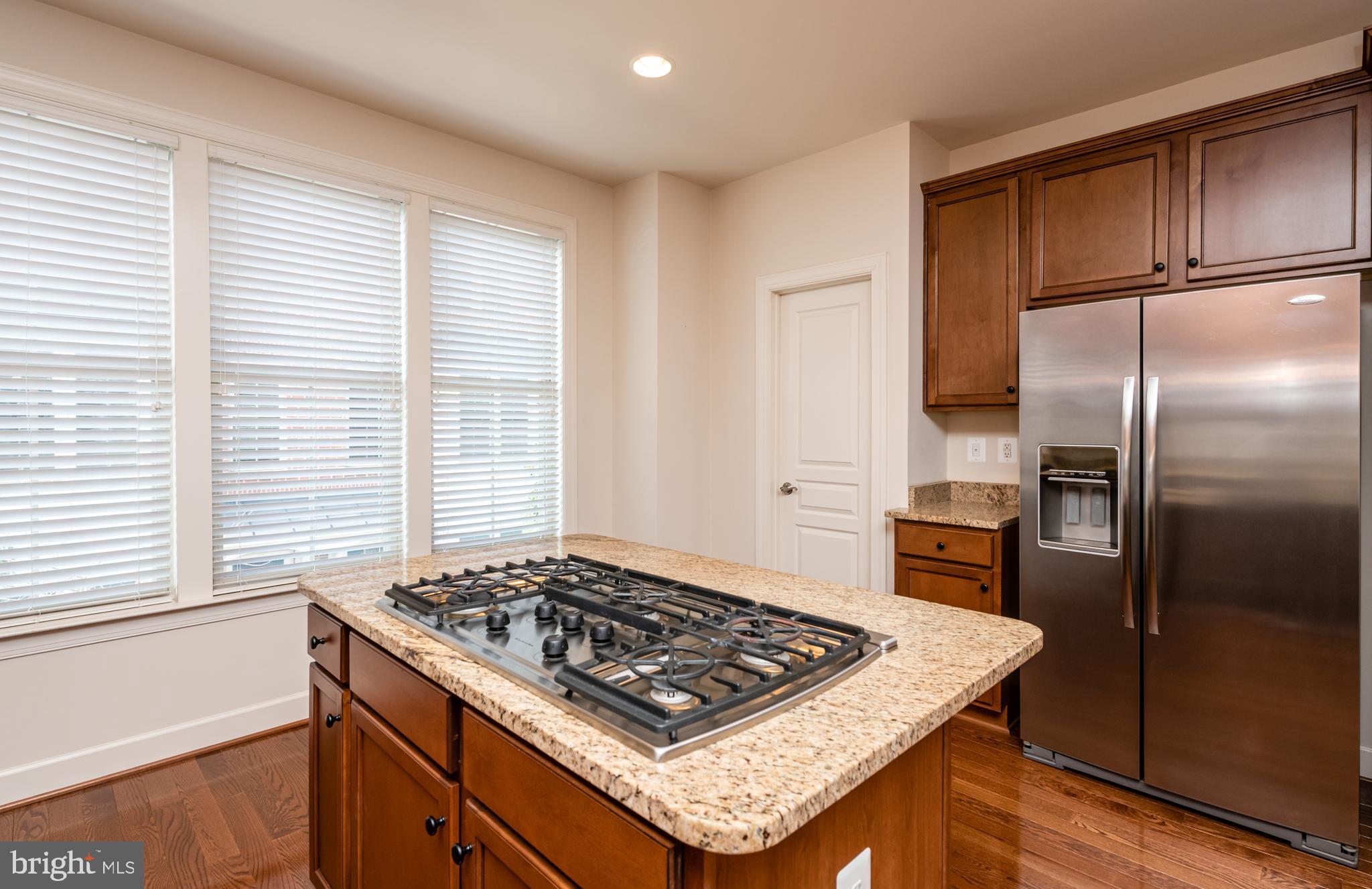 SHIRLINGTON CREST - Residential Lease