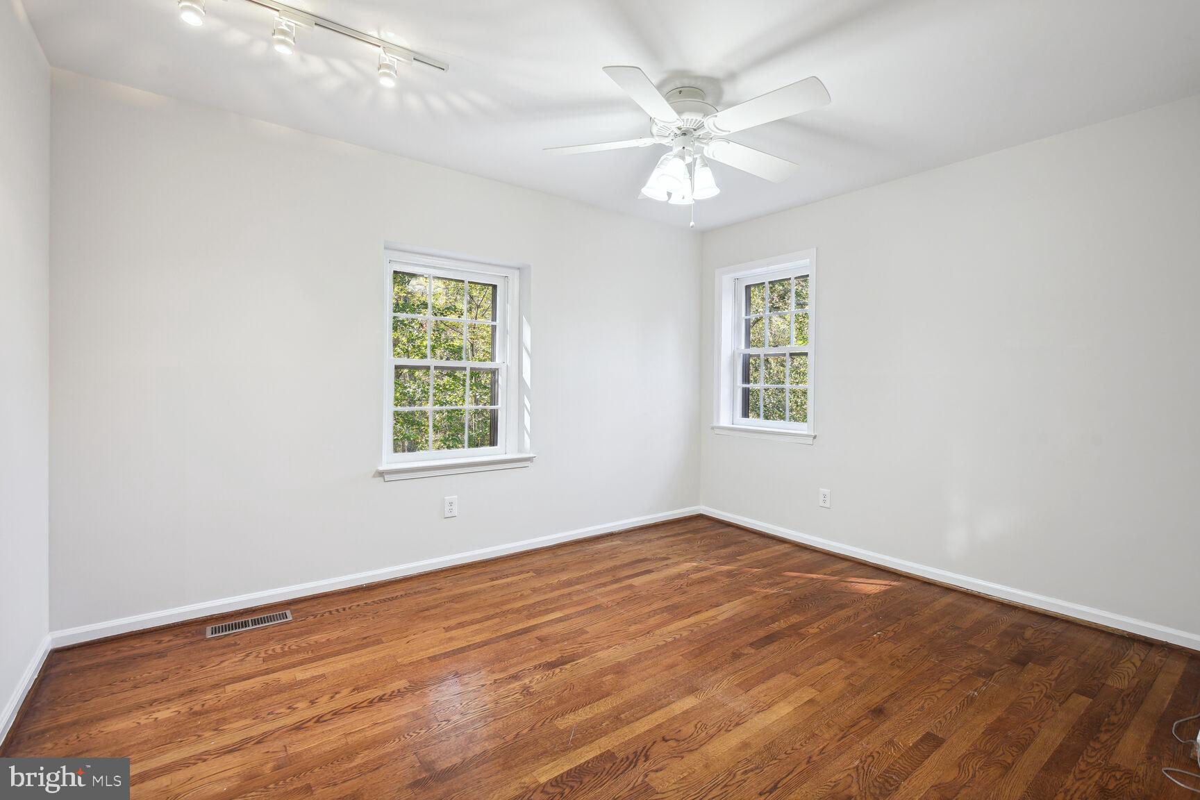 HERITAGE FARM - Residential