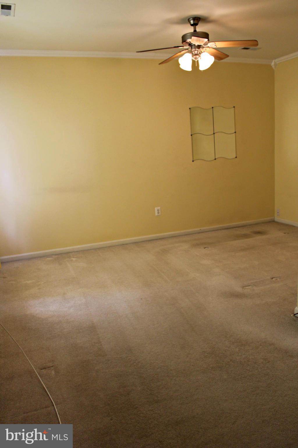 THE GLEN (SALEM FIELDS) - Residential Lease