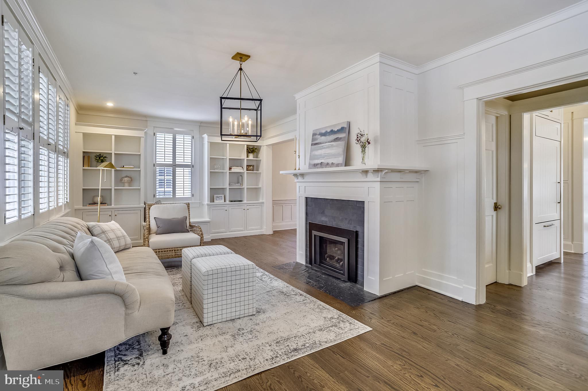 MURRAY HILL - Residential