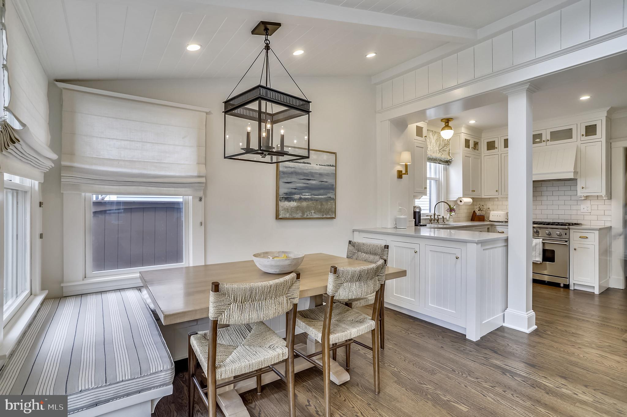 MURRAY HILL - Residential