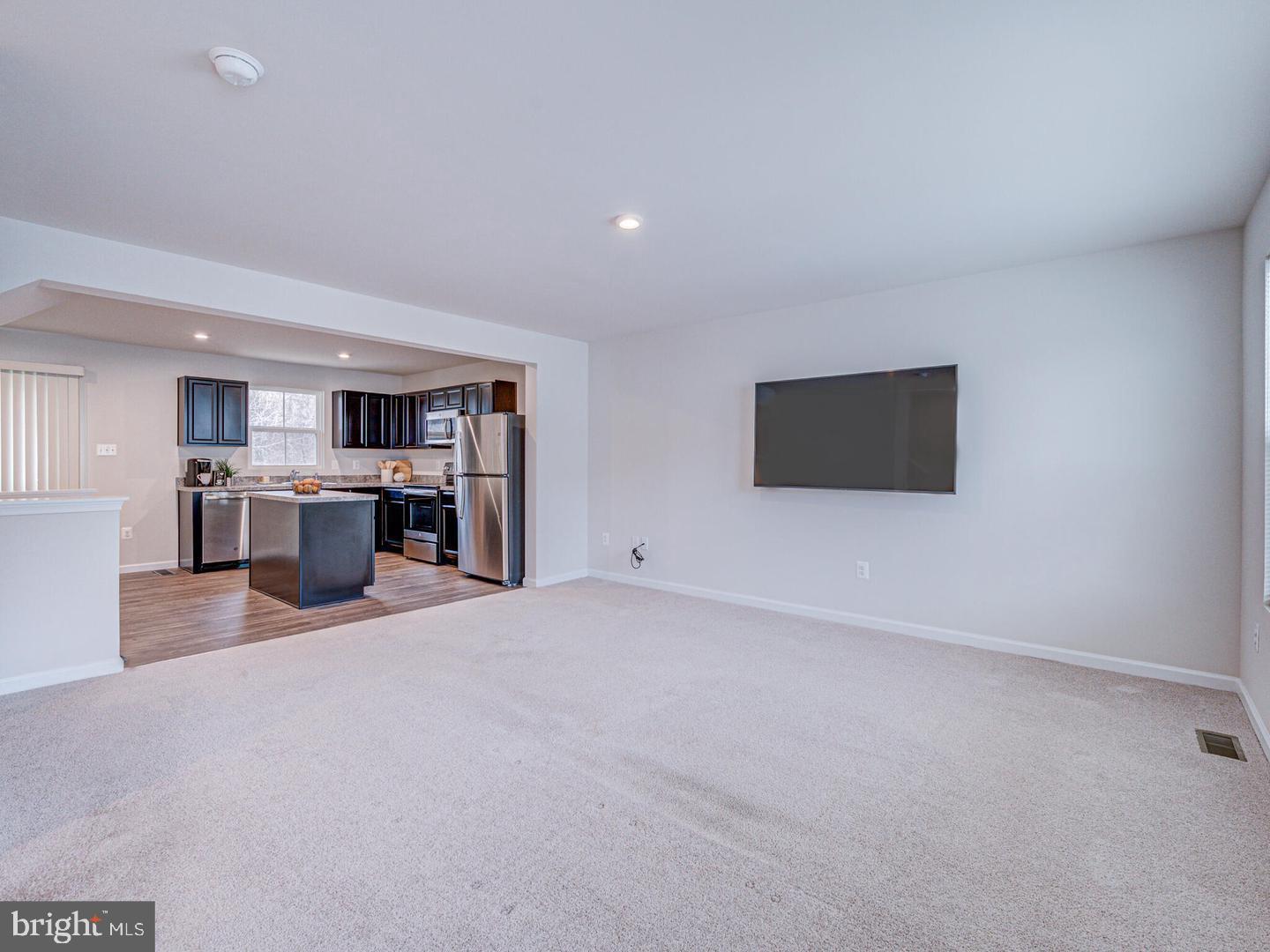 REGENTS CREST - Residential Lease