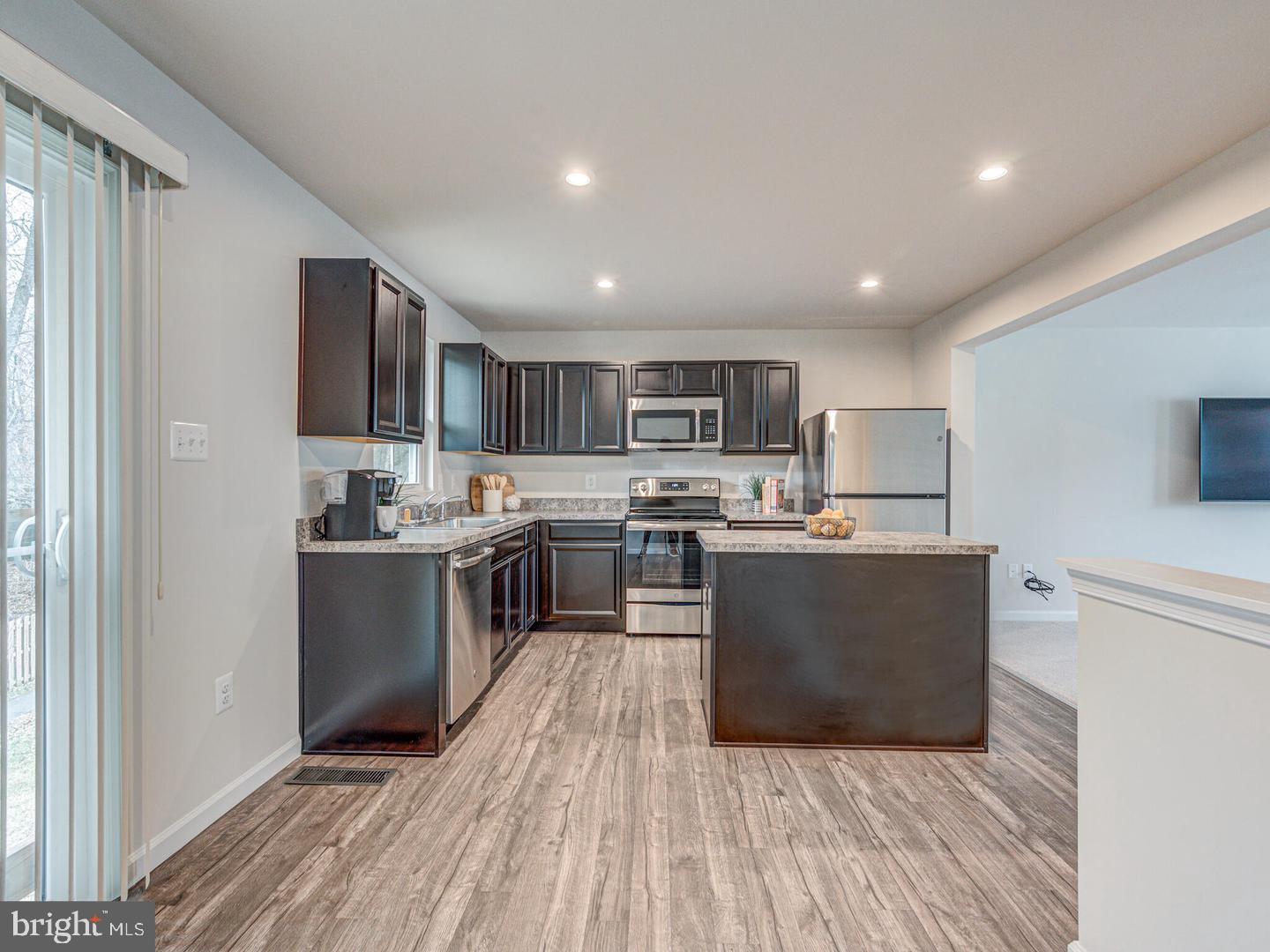 REGENTS CREST - Residential Lease