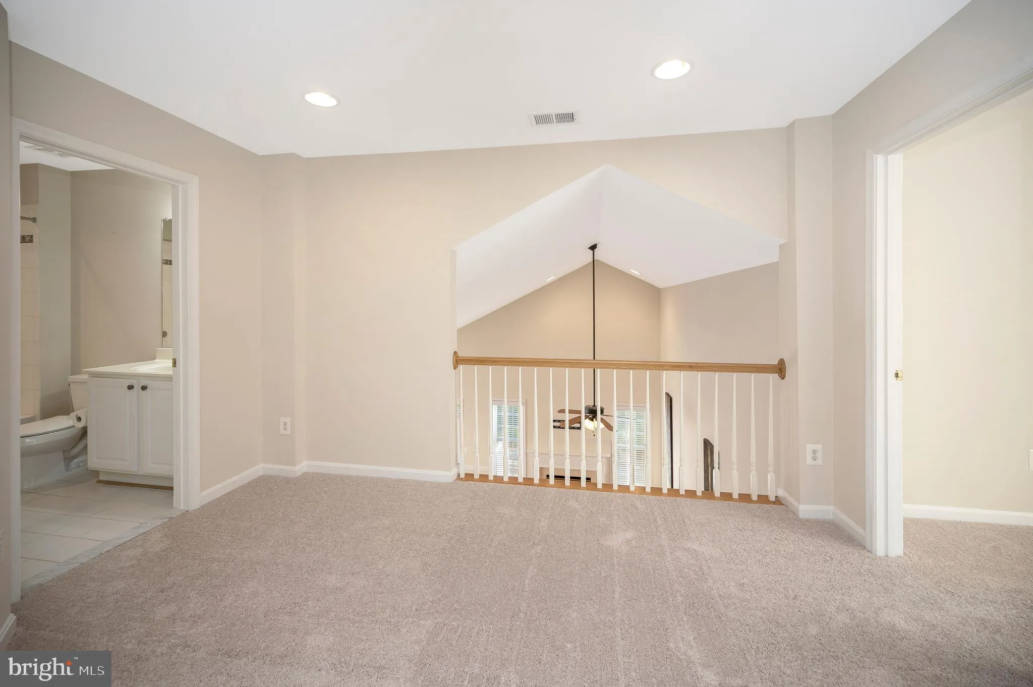 Fredericksburg, Virginia 22407, United States, 4 Bedrooms Bedrooms, ,4 BathroomsBathrooms,Residential,Active,204546