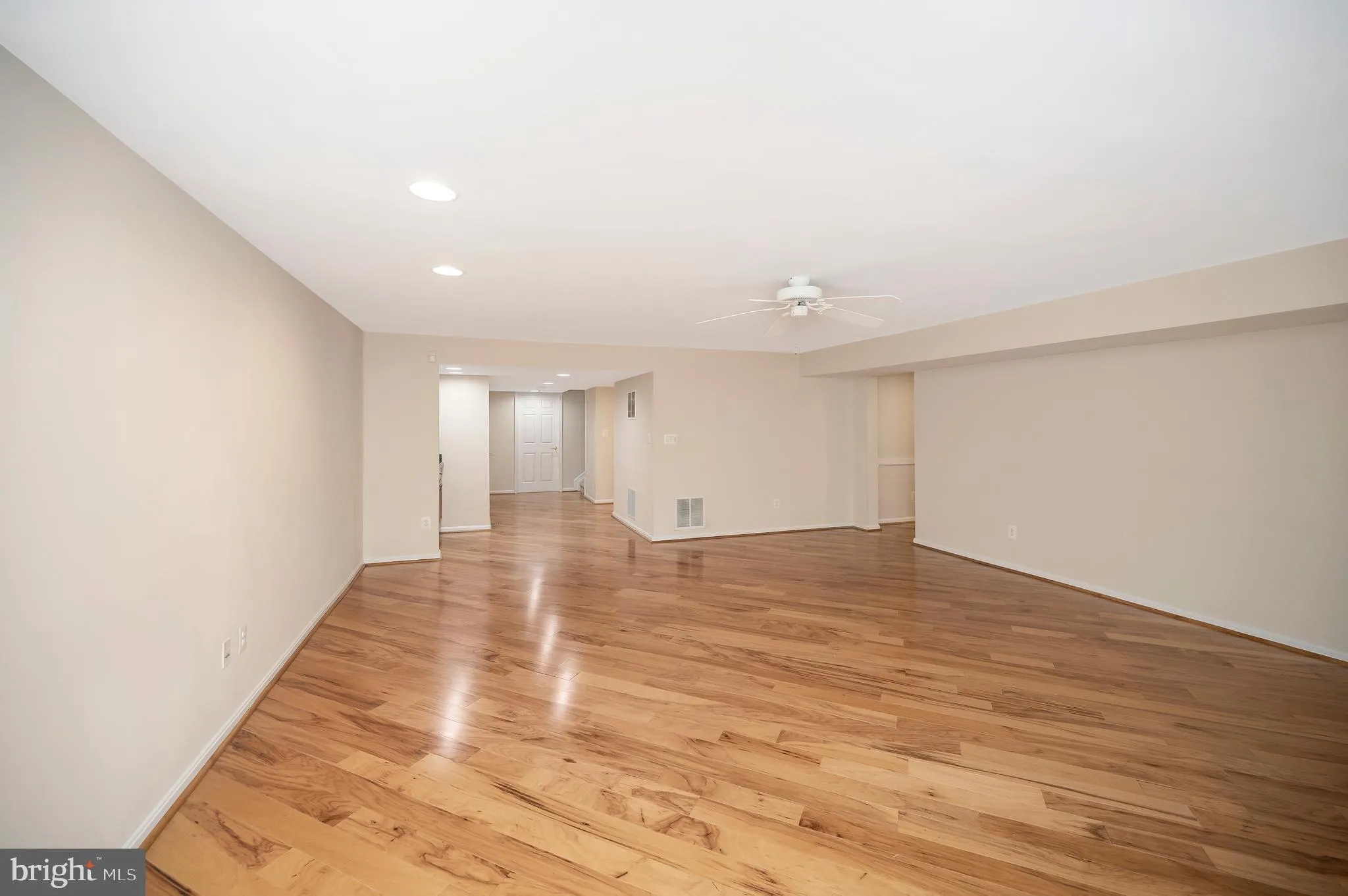 Fredericksburg, Virginia 22407, United States, 4 Bedrooms Bedrooms, ,4 BathroomsBathrooms,Residential,Active,204546