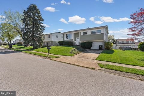 982 MARBROOK LANE YORK PA 17404