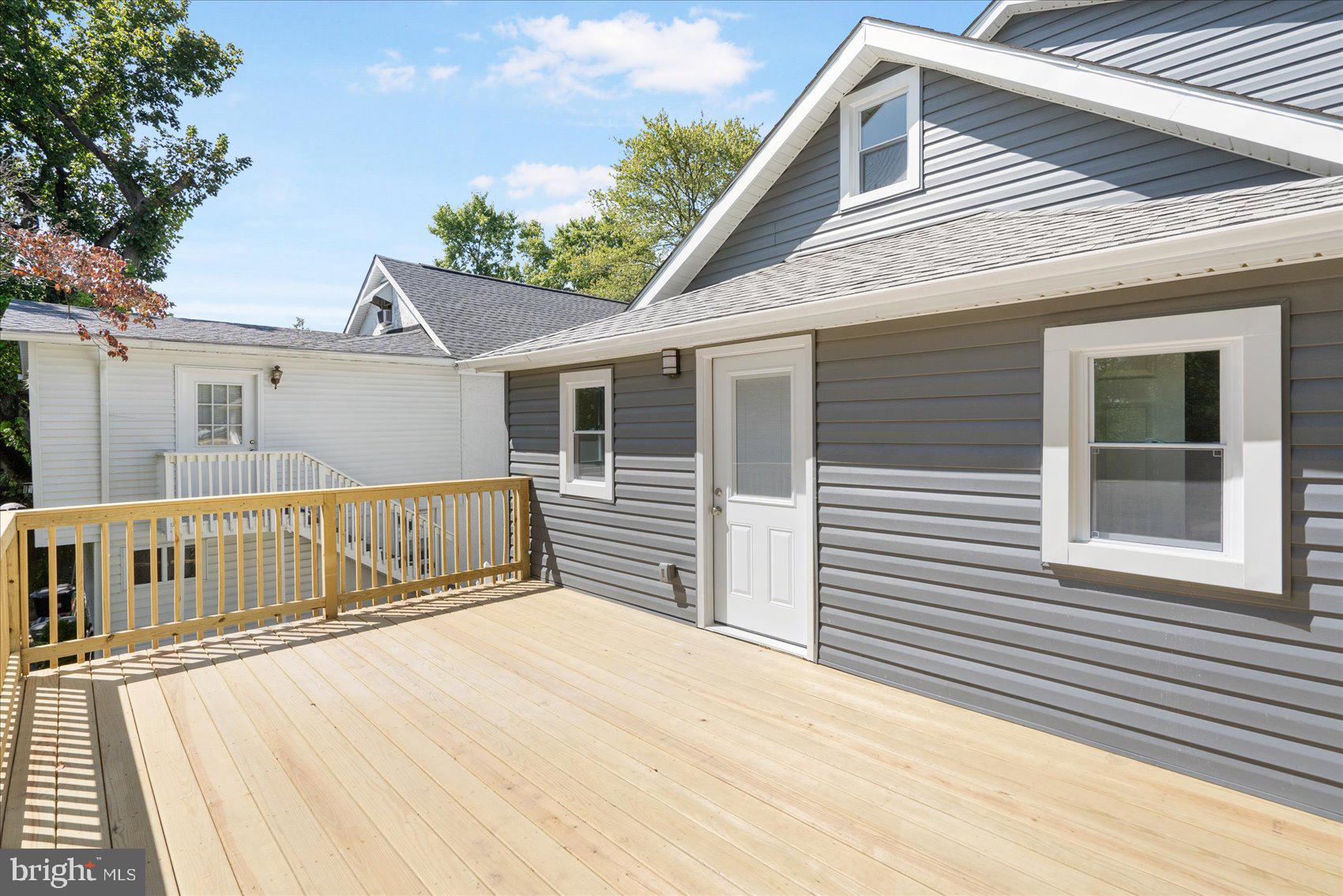 EAST VIEW - Residential