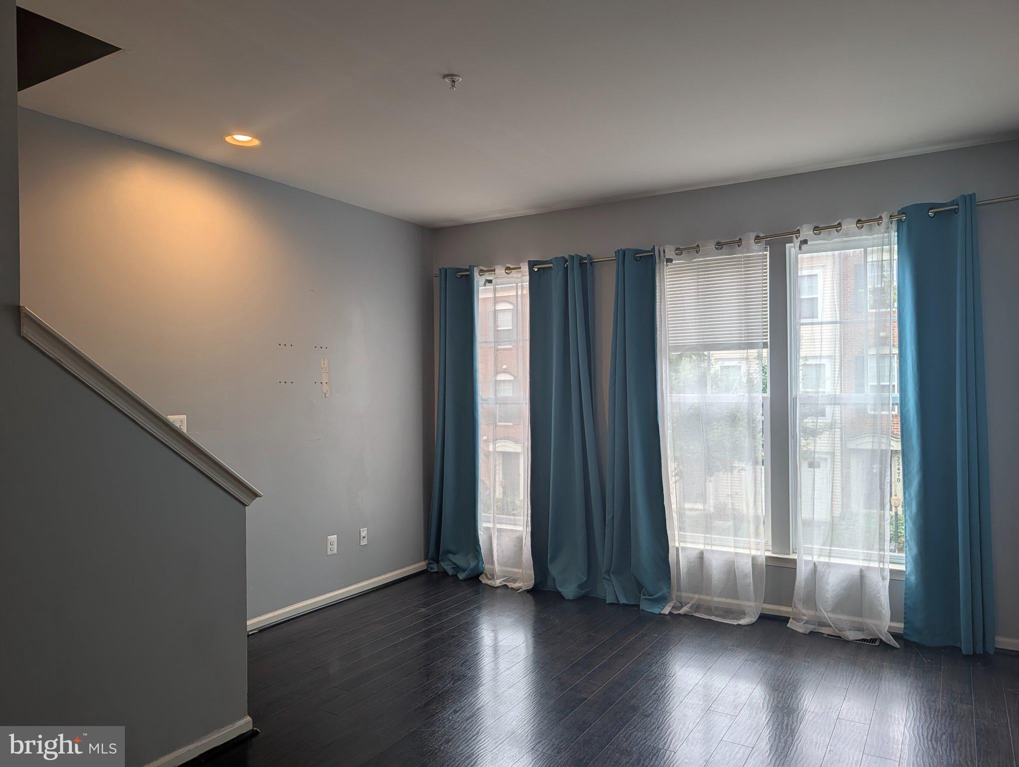 22465 GLENBOW WAY 2102