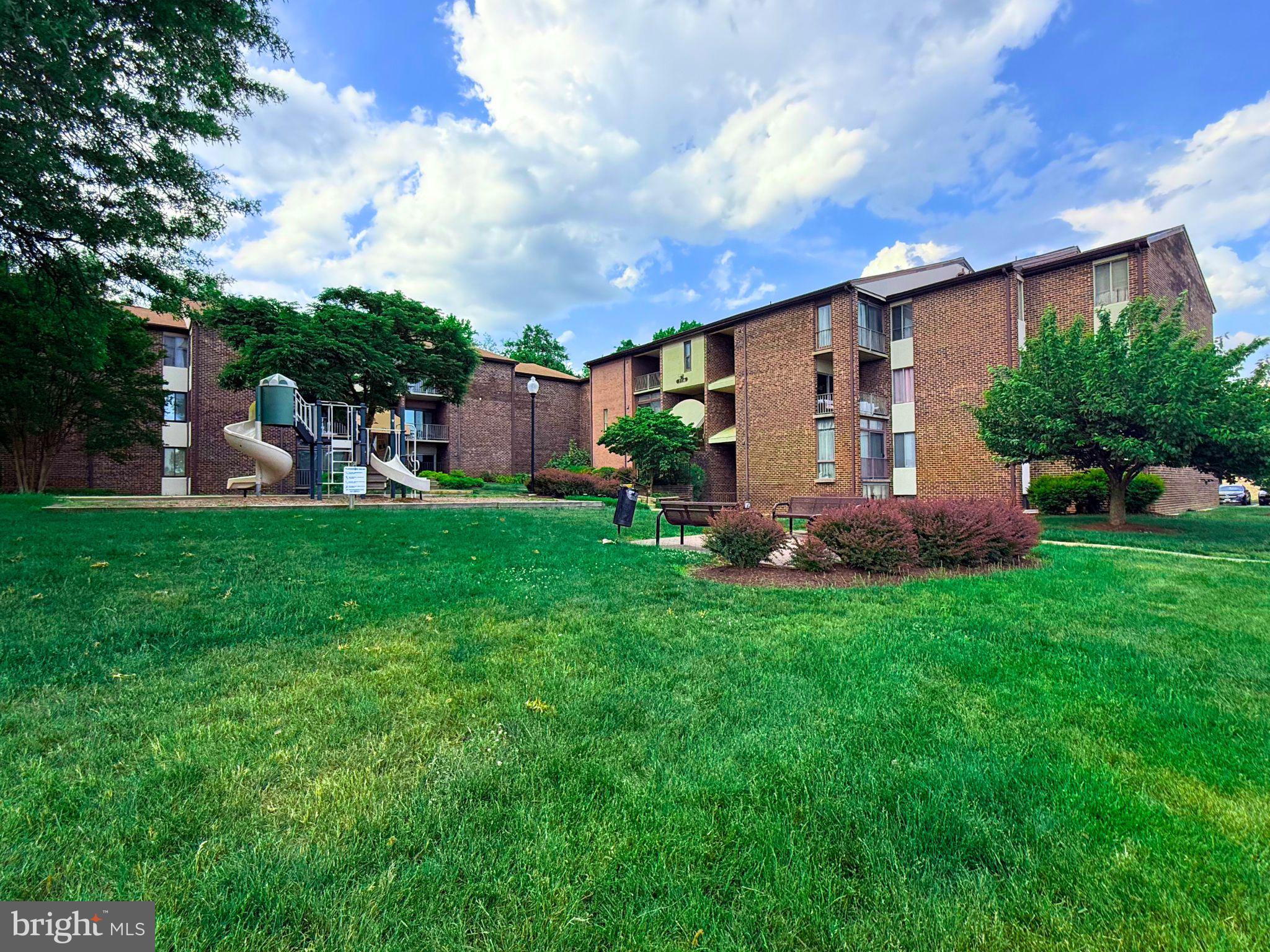 GREENBRIAR CONDO - Residential