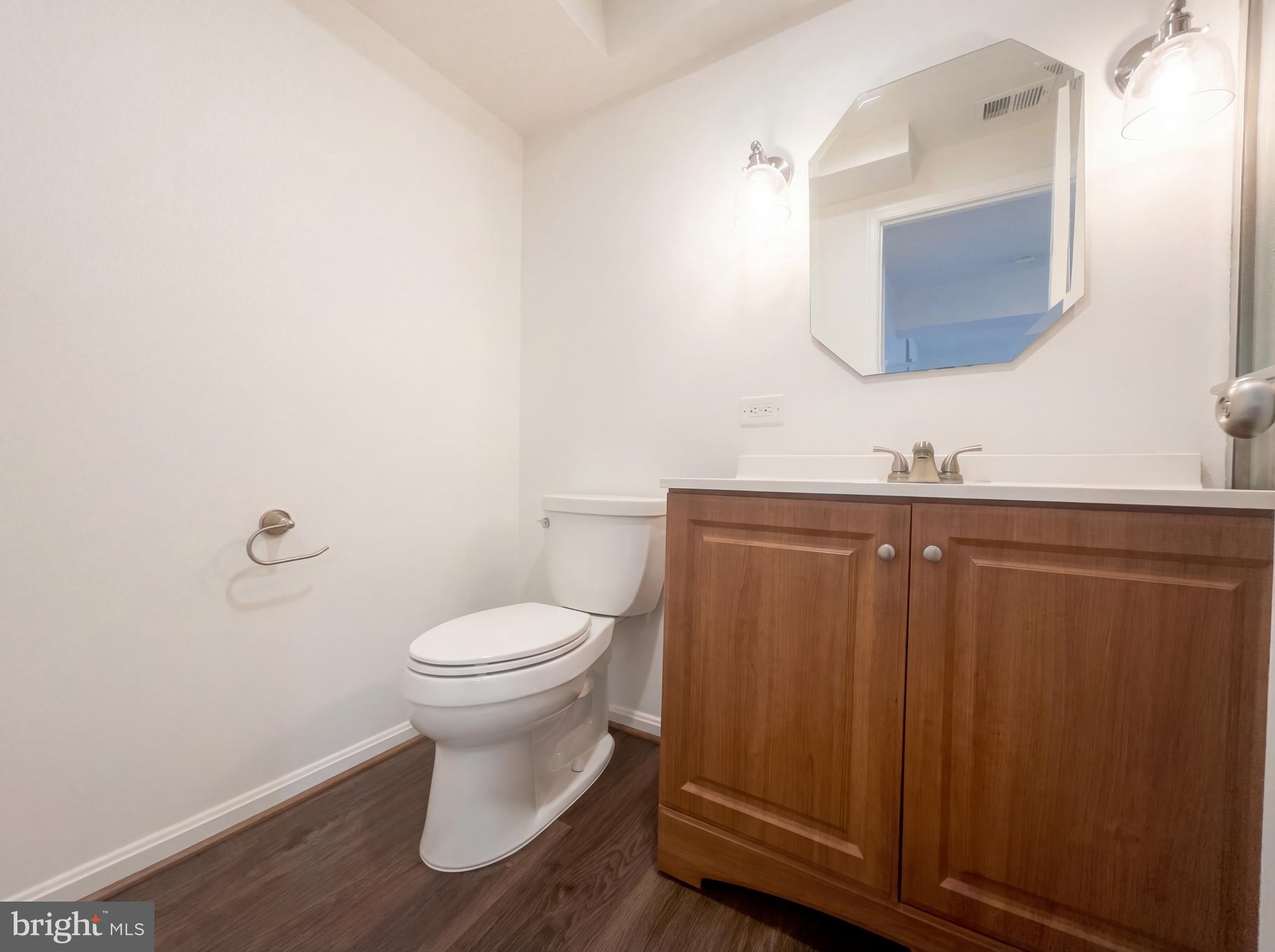 BELMONT STATION - Residential