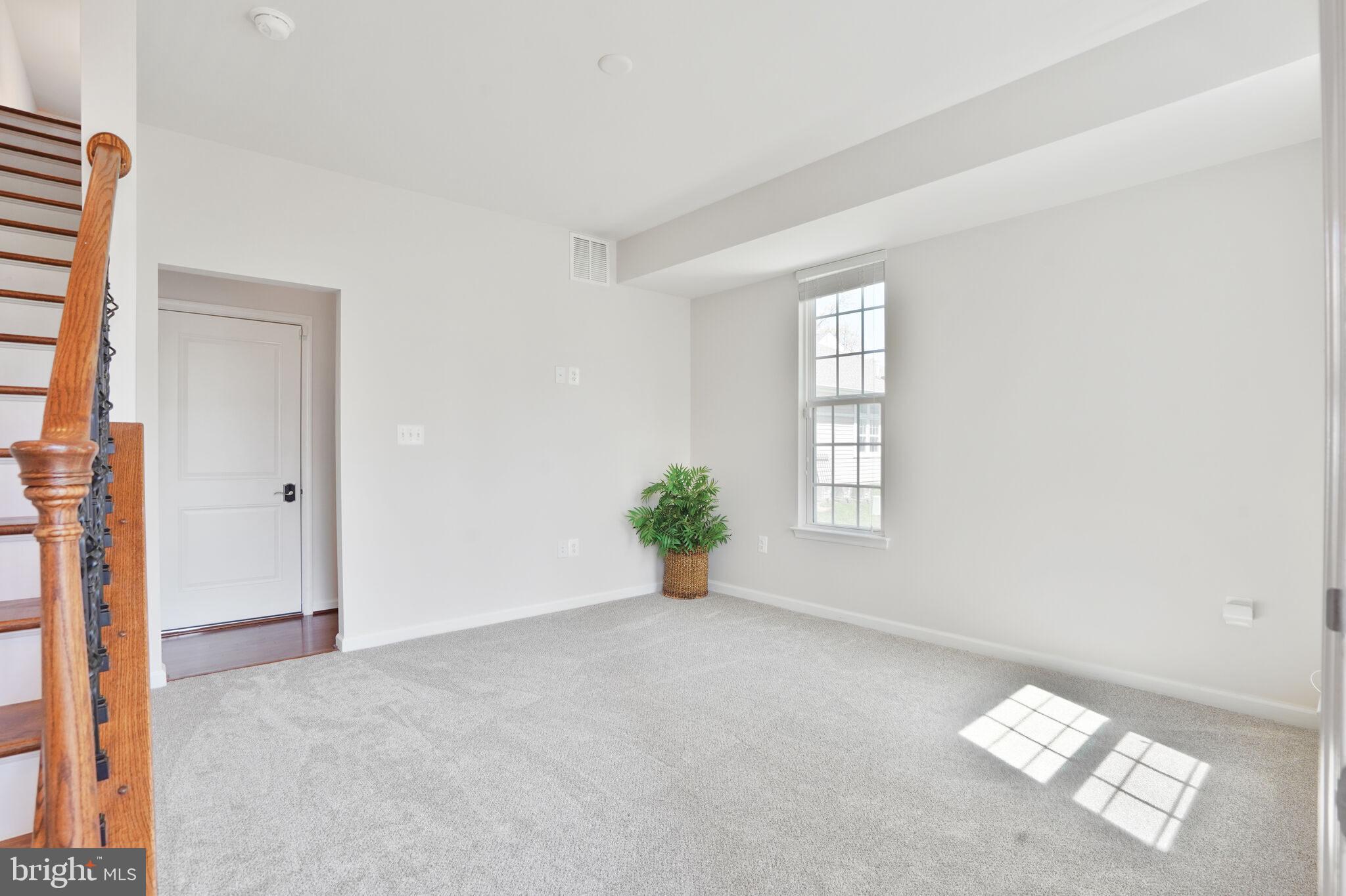 FEATHERSTONE STATION CONDOMINIUMS - Residential Lease