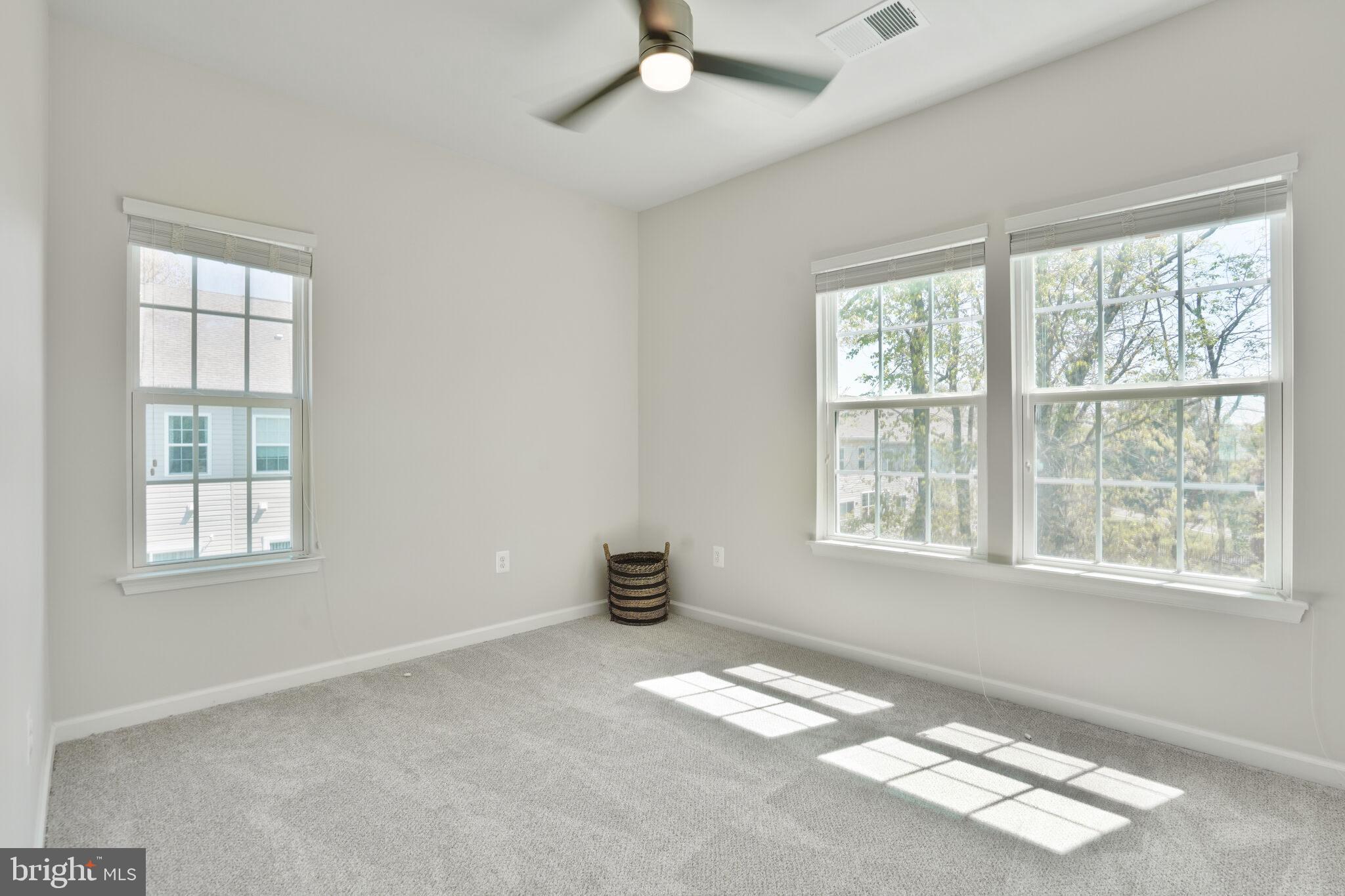 FEATHERSTONE STATION CONDOMINIUMS - Residential Lease