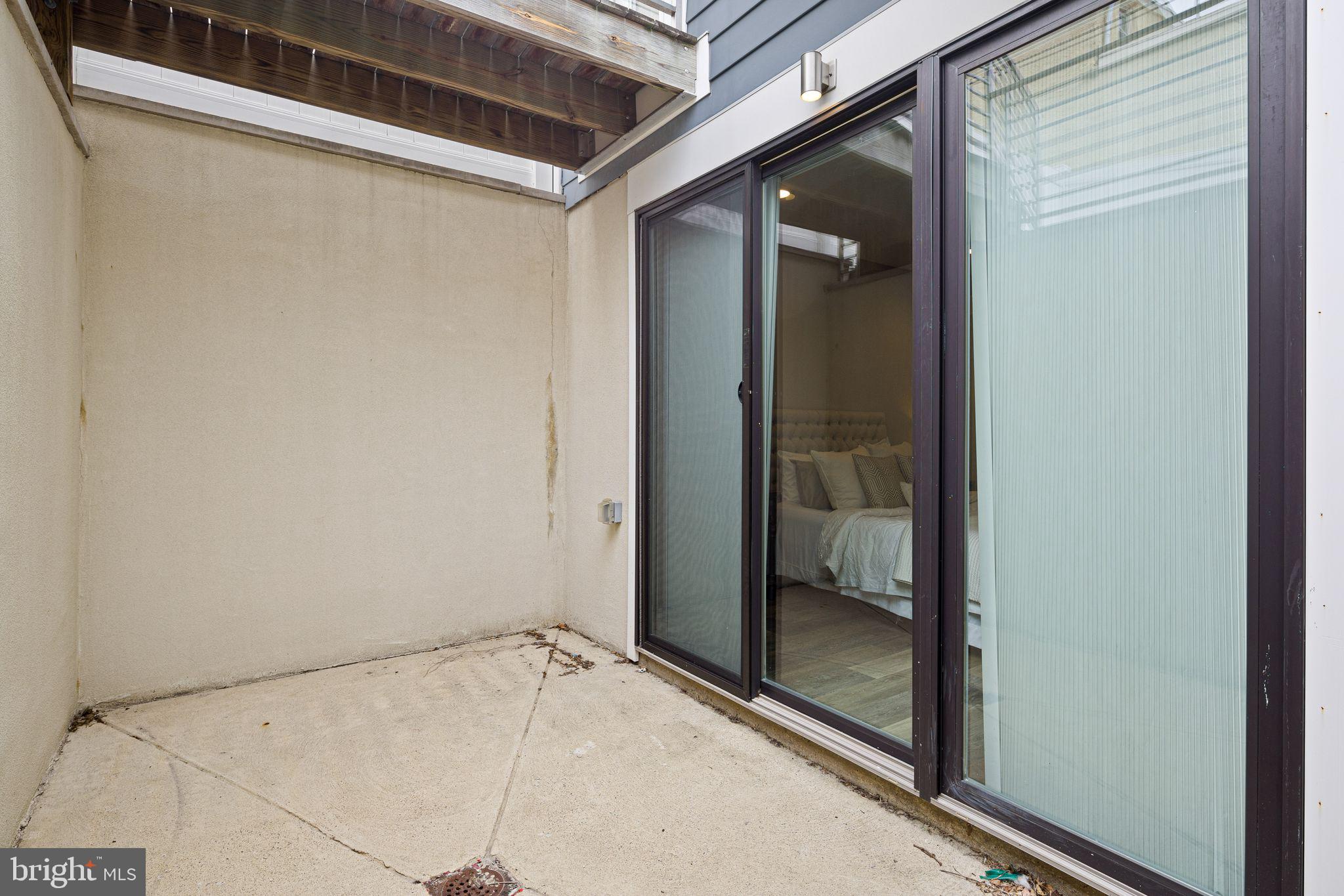 GRADUATE HOSPITAL - Residential