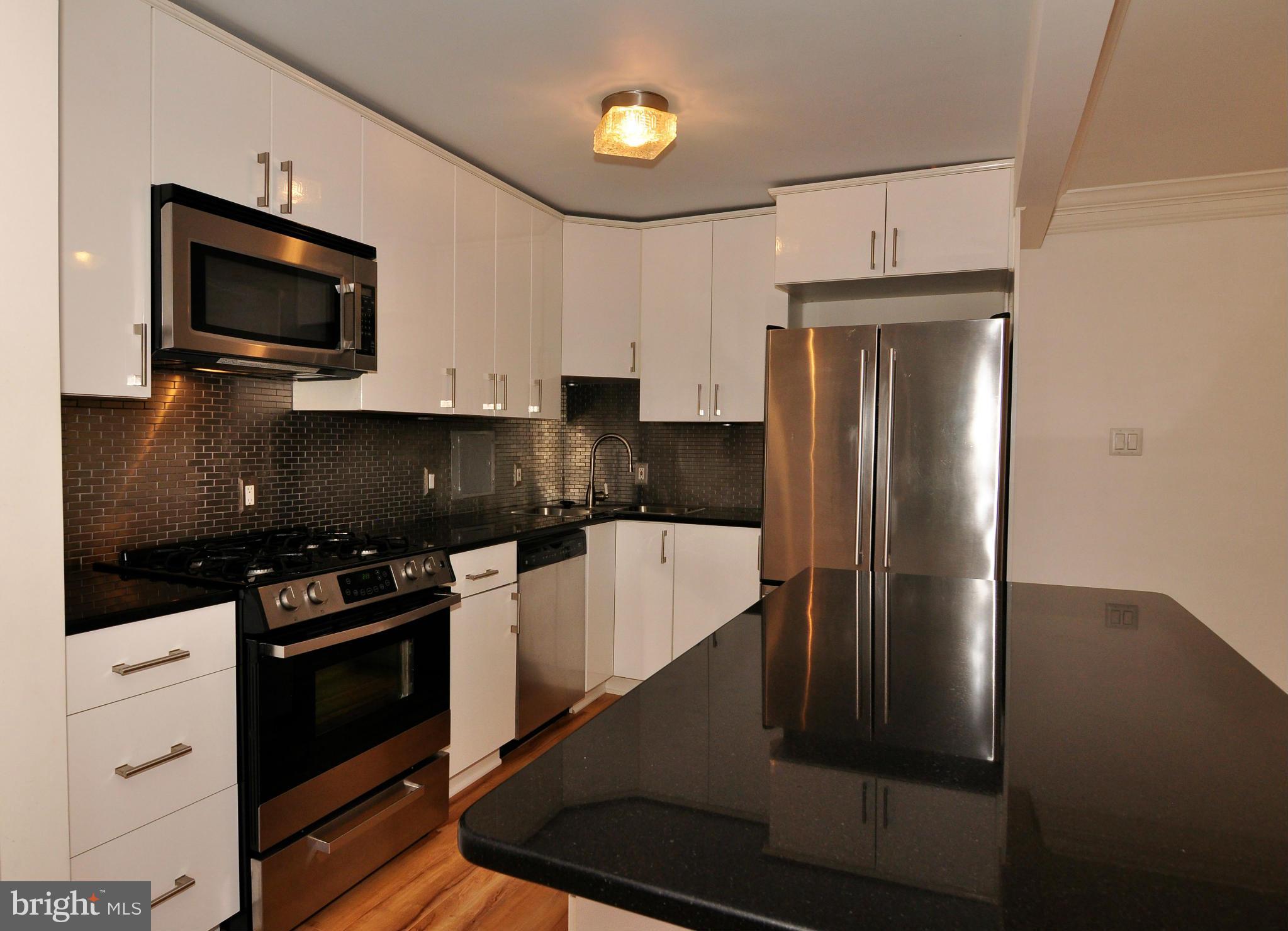 THE CHATHAM - Residential