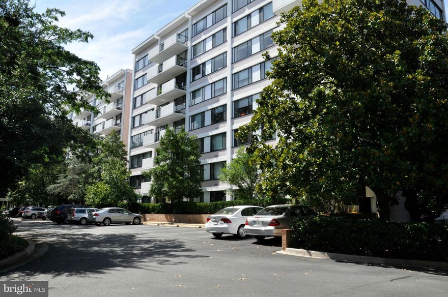 Move-in Ready Renovated 2 Bedroom/2 Full Bath Main Level Condo!  Unique Separate Entrance to Large Patio and Parking! New Wood Flooring! Granite Tops! Stainless Appliances! Updated Baths! Walk-in Closet! Extra Storage Unit!  Condo Fee covers all Utilities except Cable and ALL the Chatham Amenities including Exercise Room, Sauna, Pool, Tennis, 24 Hour Front Desk, & Parking! Pet Friendly Building!