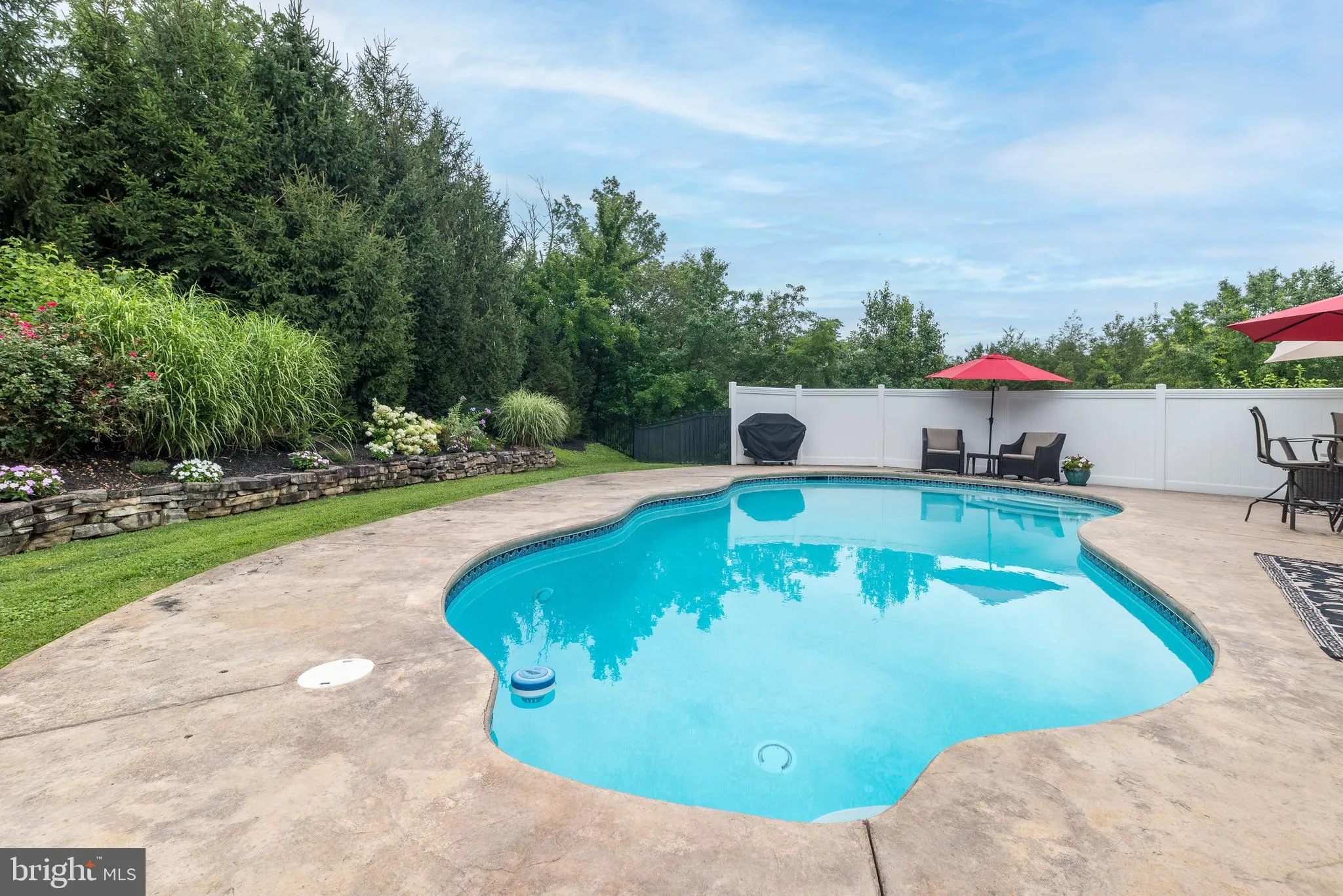 Gilbertsville, Pennsylvania 19525, United States, 4 Bedrooms Bedrooms, ,4 BathroomsBathrooms,Residential,Active,188558