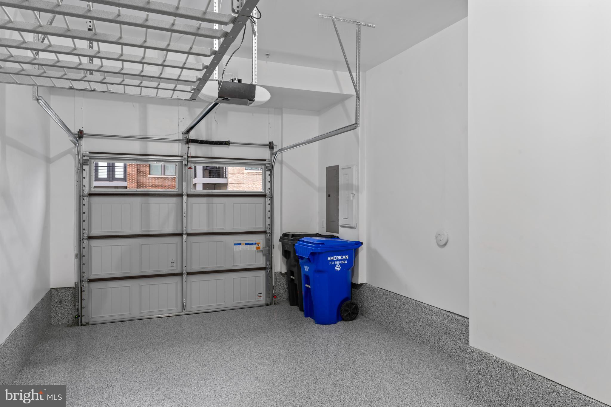 TALL OAKS - Residential Lease