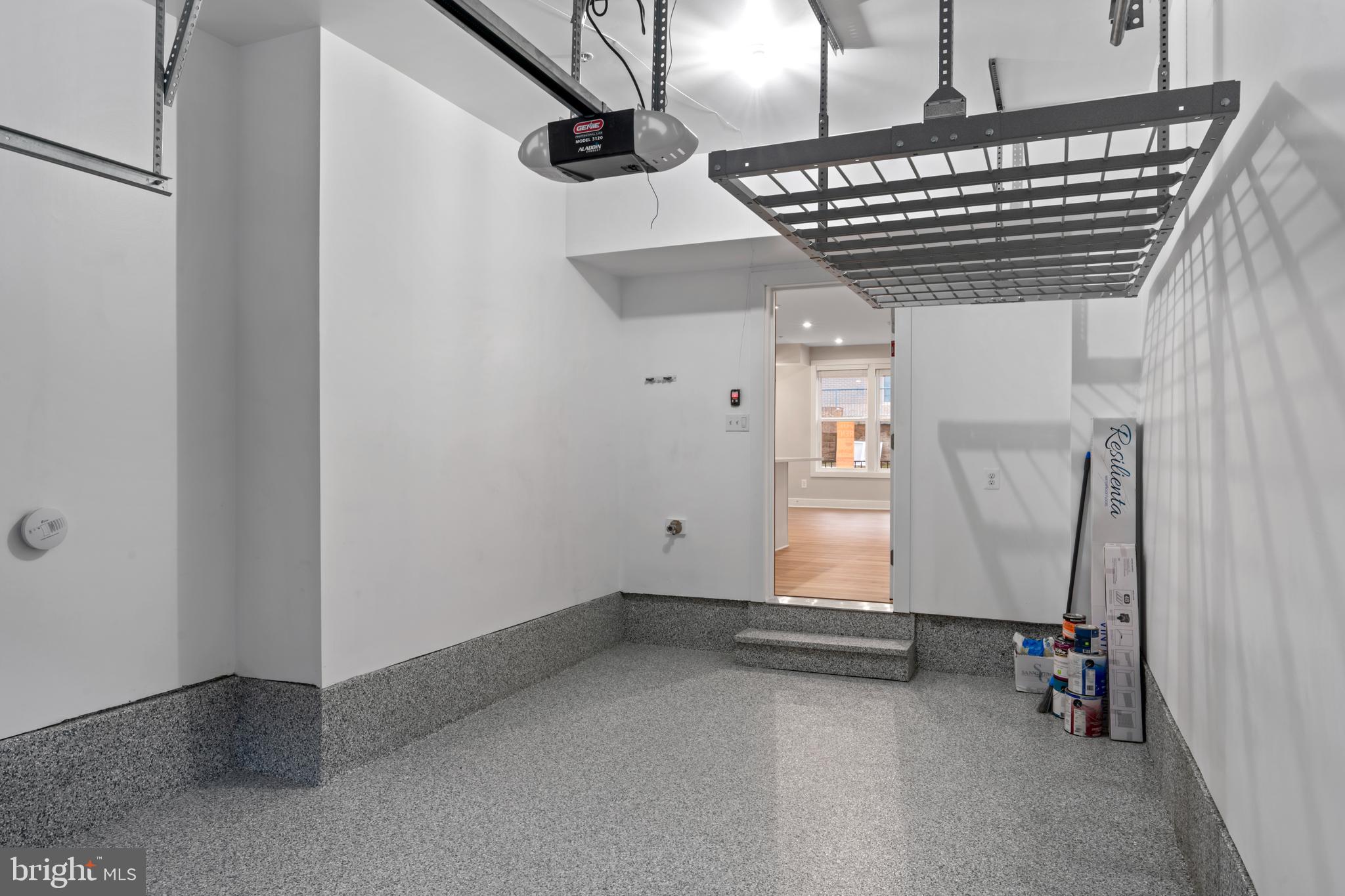 TALL OAKS - Residential Lease