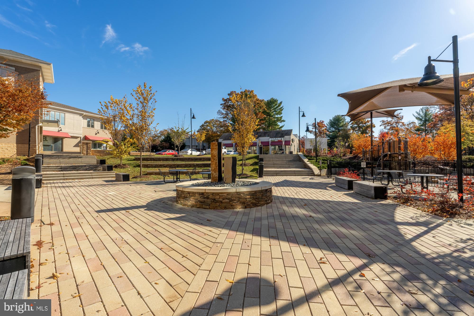 TALL OAKS - Residential Lease