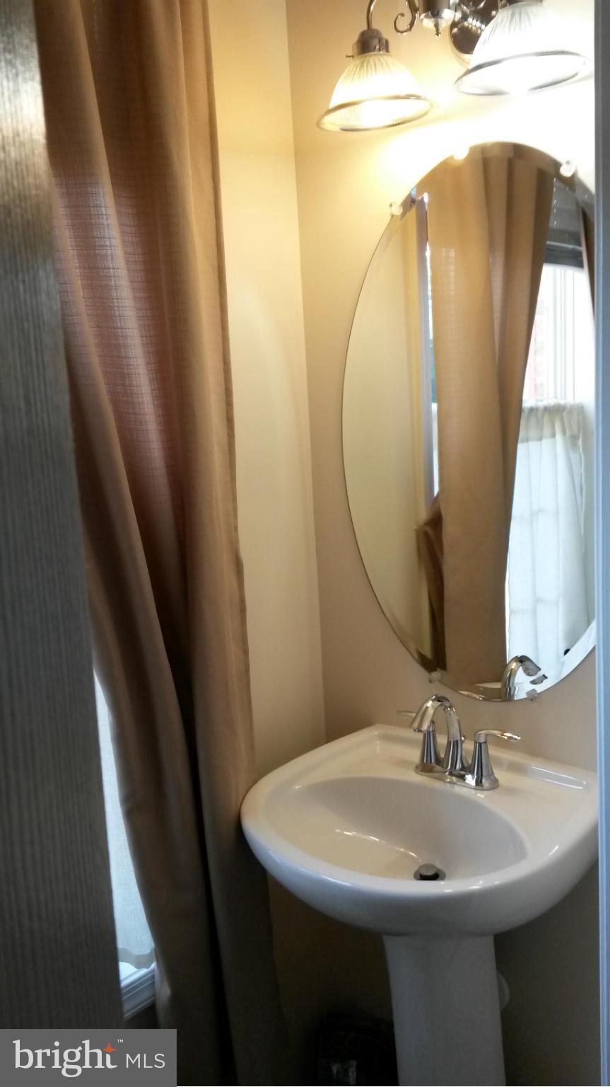 MARLTON TOWN CENTER - Residential Lease