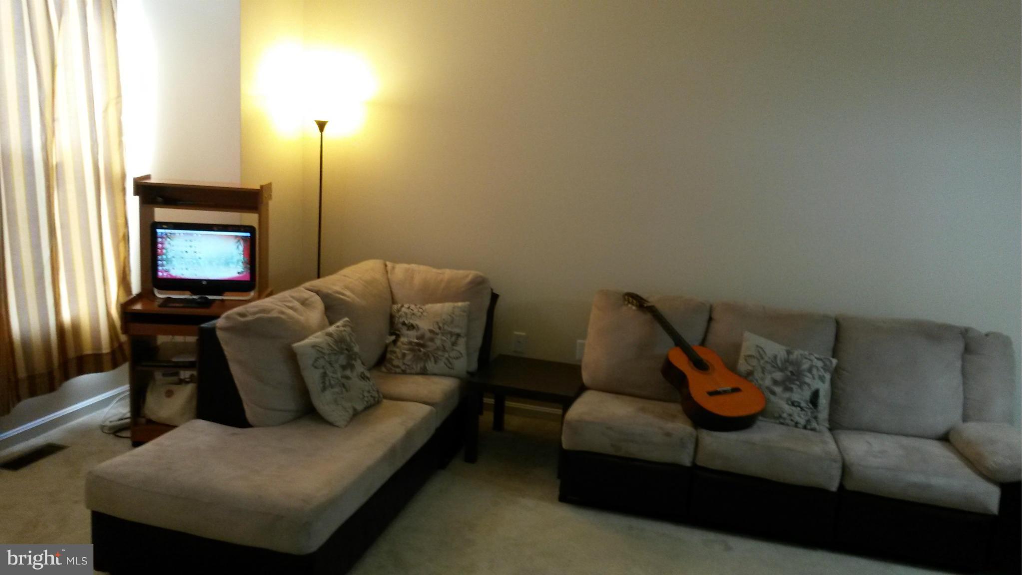 MARLTON TOWN CENTER - Residential Lease