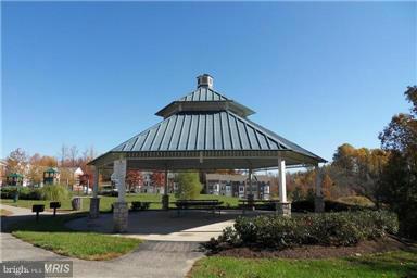 MARLTON TOWN CENTER - Residential Lease