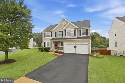 Photo of 12905 Ness Hollow Court, BRISTOW, VA 20136 (MLS # VAPW2131246)