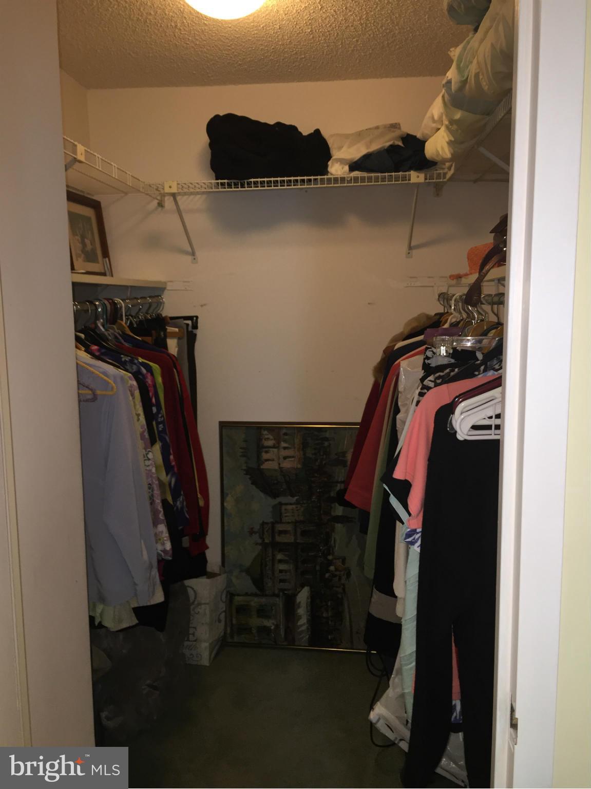 RIDGELY TOWSON CENTER - Residential