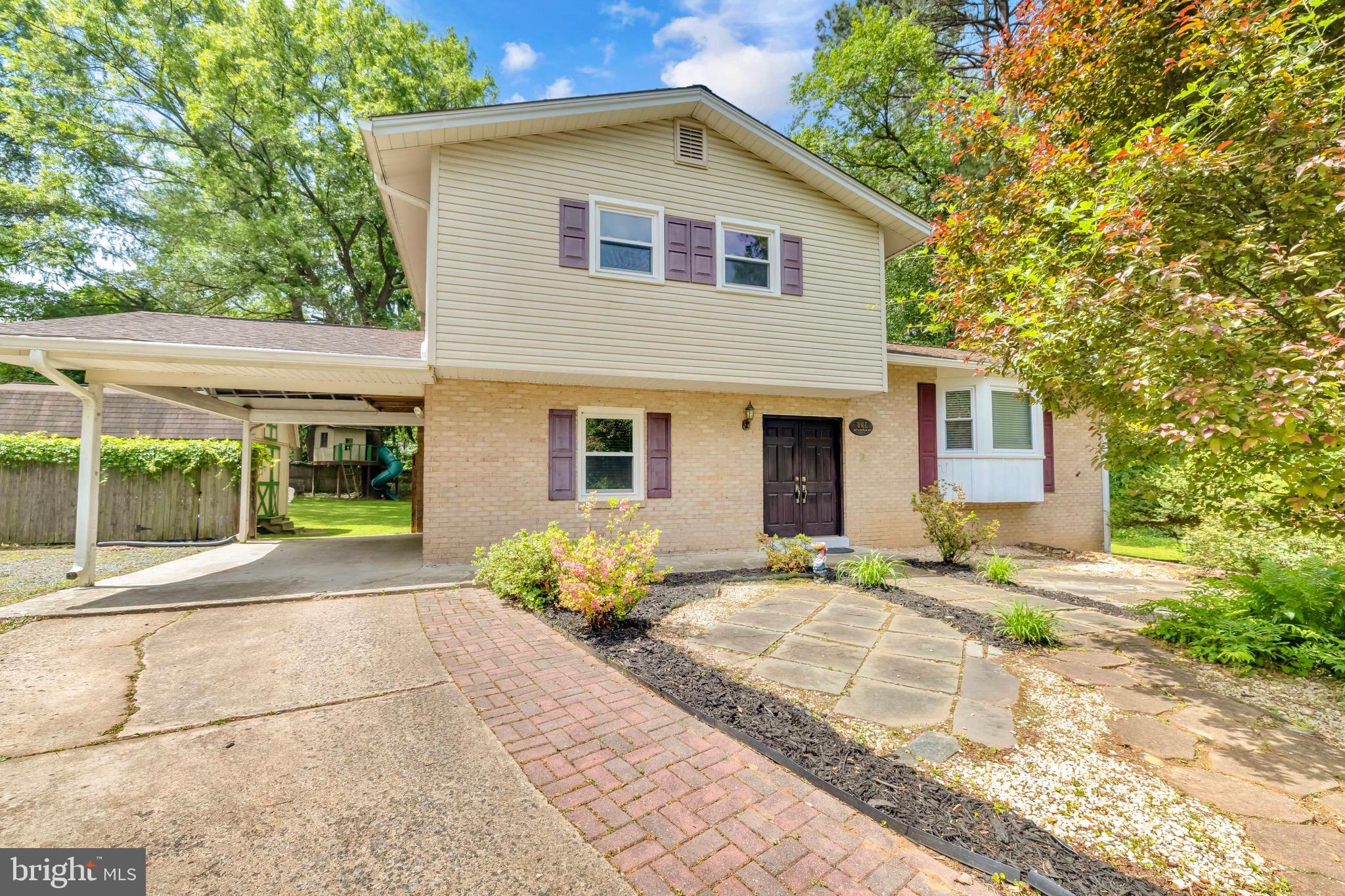 1 BETHAYRES COURT