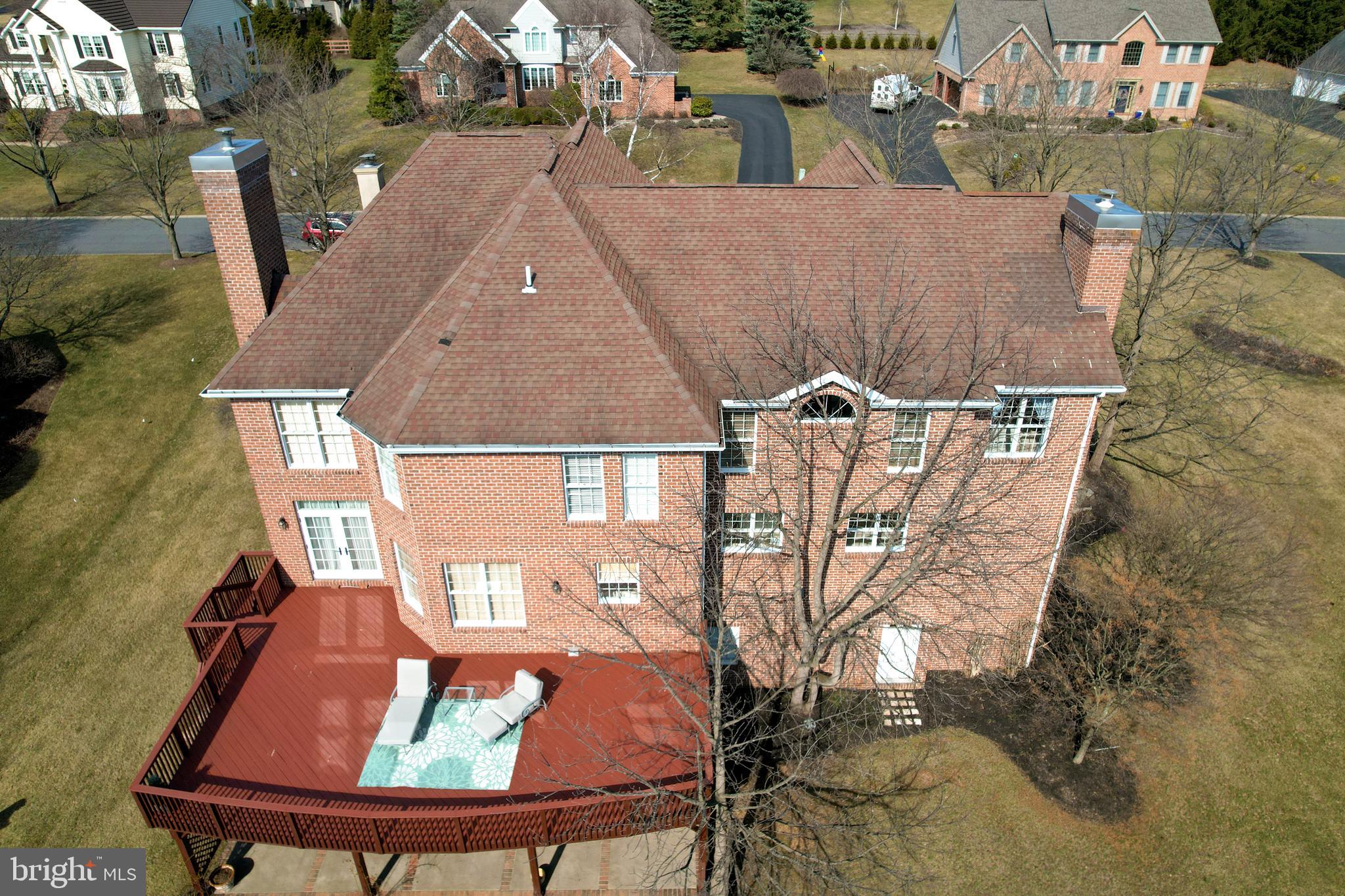 CENTRE HILLS - Residential