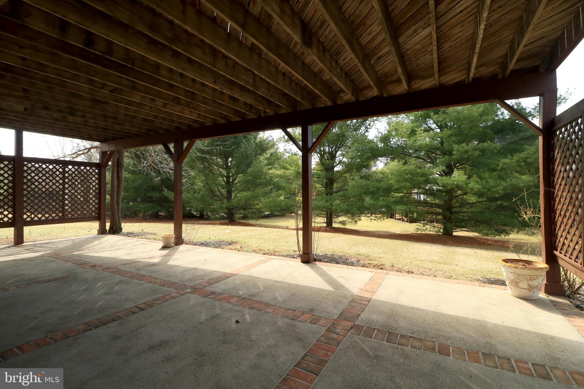 CENTRE HILLS - Residential