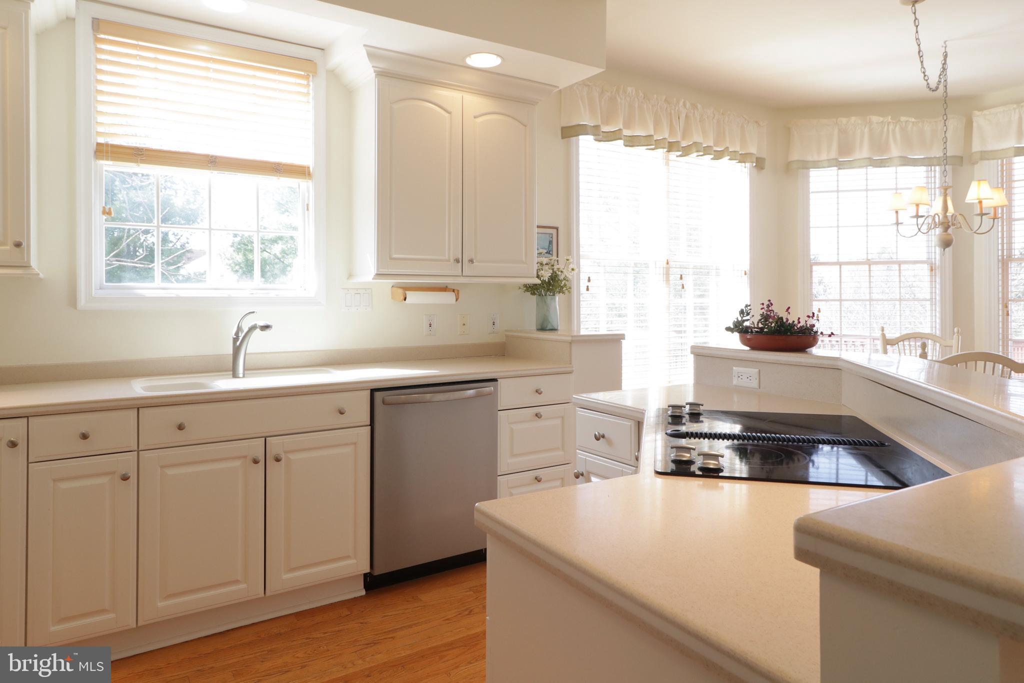 CENTRE HILLS - Residential