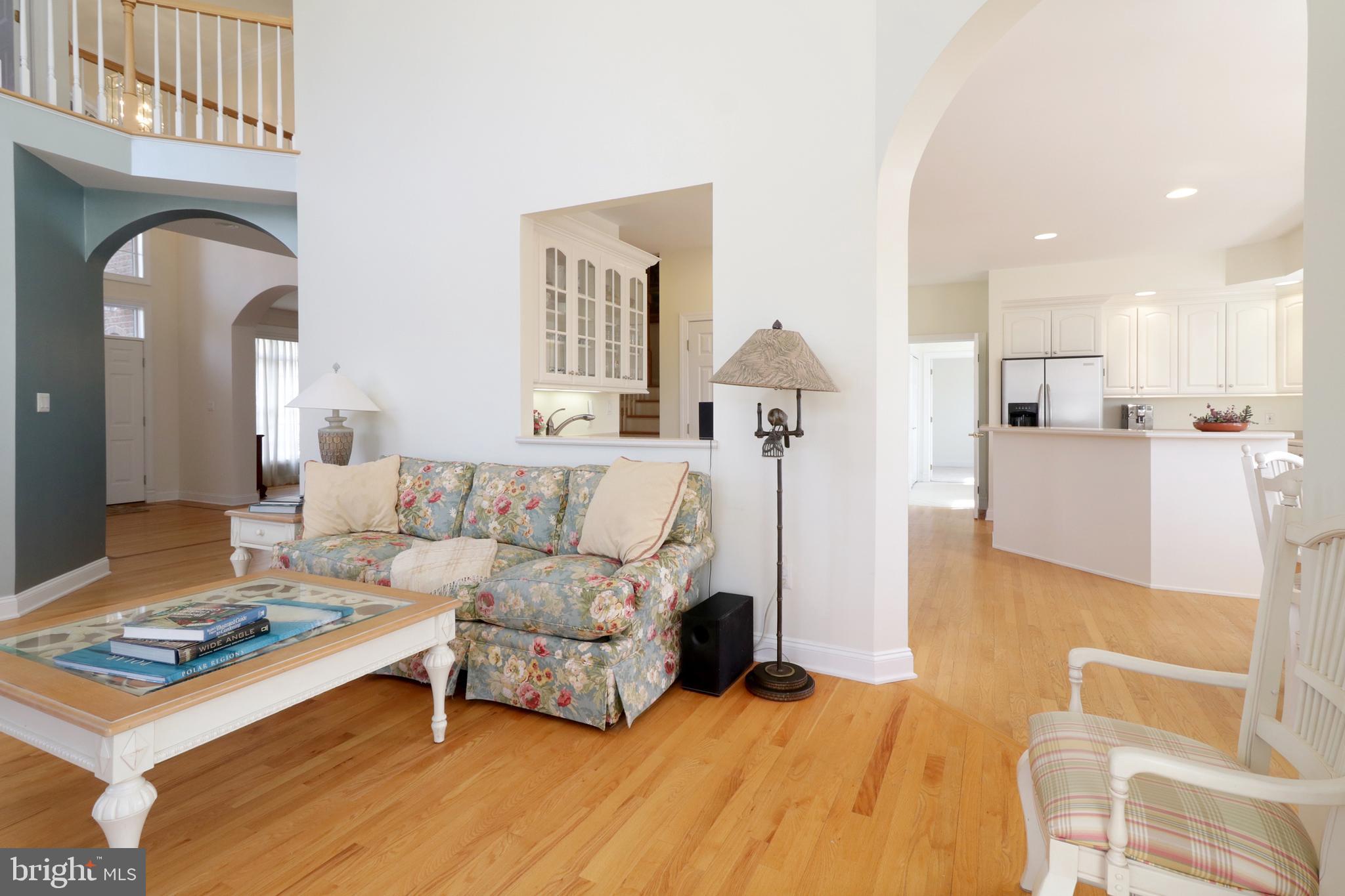 CENTRE HILLS - Residential