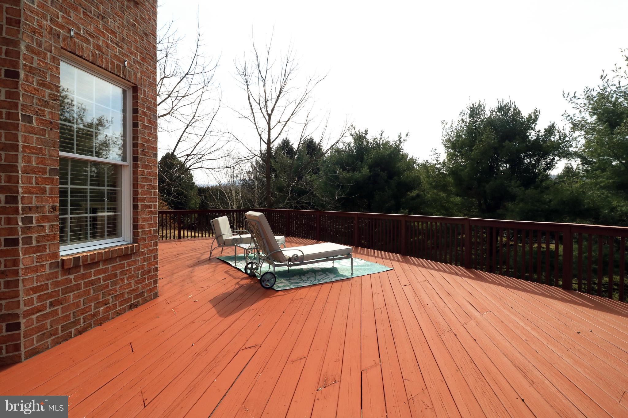 CENTRE HILLS - Residential