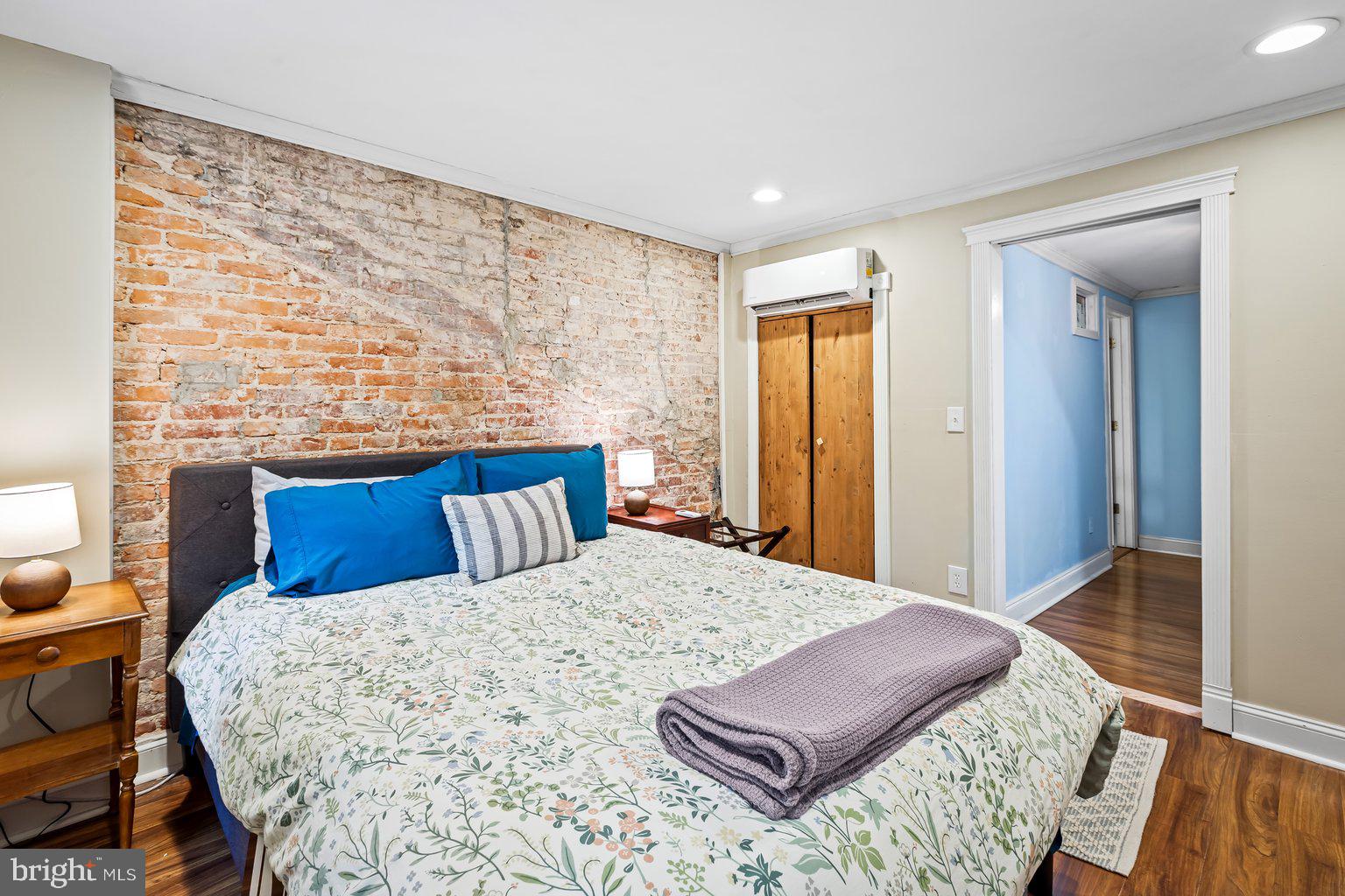 MOUNT VERNON PLACE HISTORIC DISTRICT - Residential