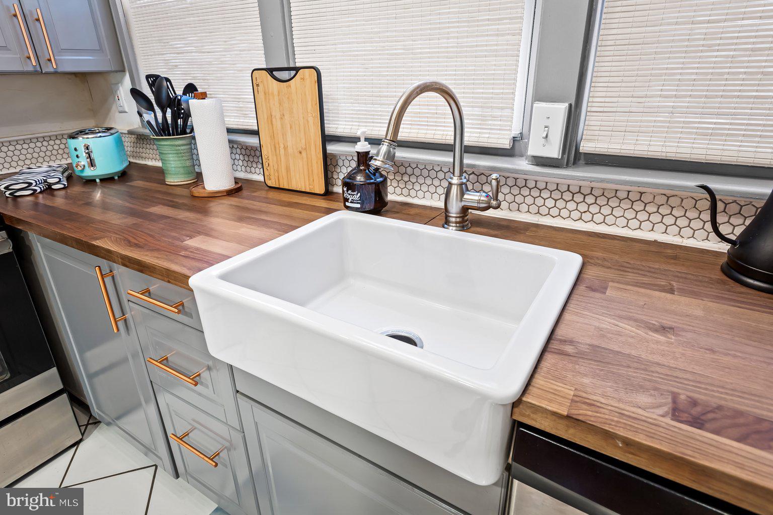 MOUNT VERNON PLACE HISTORIC DISTRICT - Residential