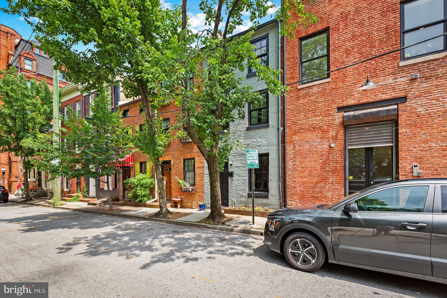 MOUNT VERNON PLACE HISTORIC DISTRICT - Residential