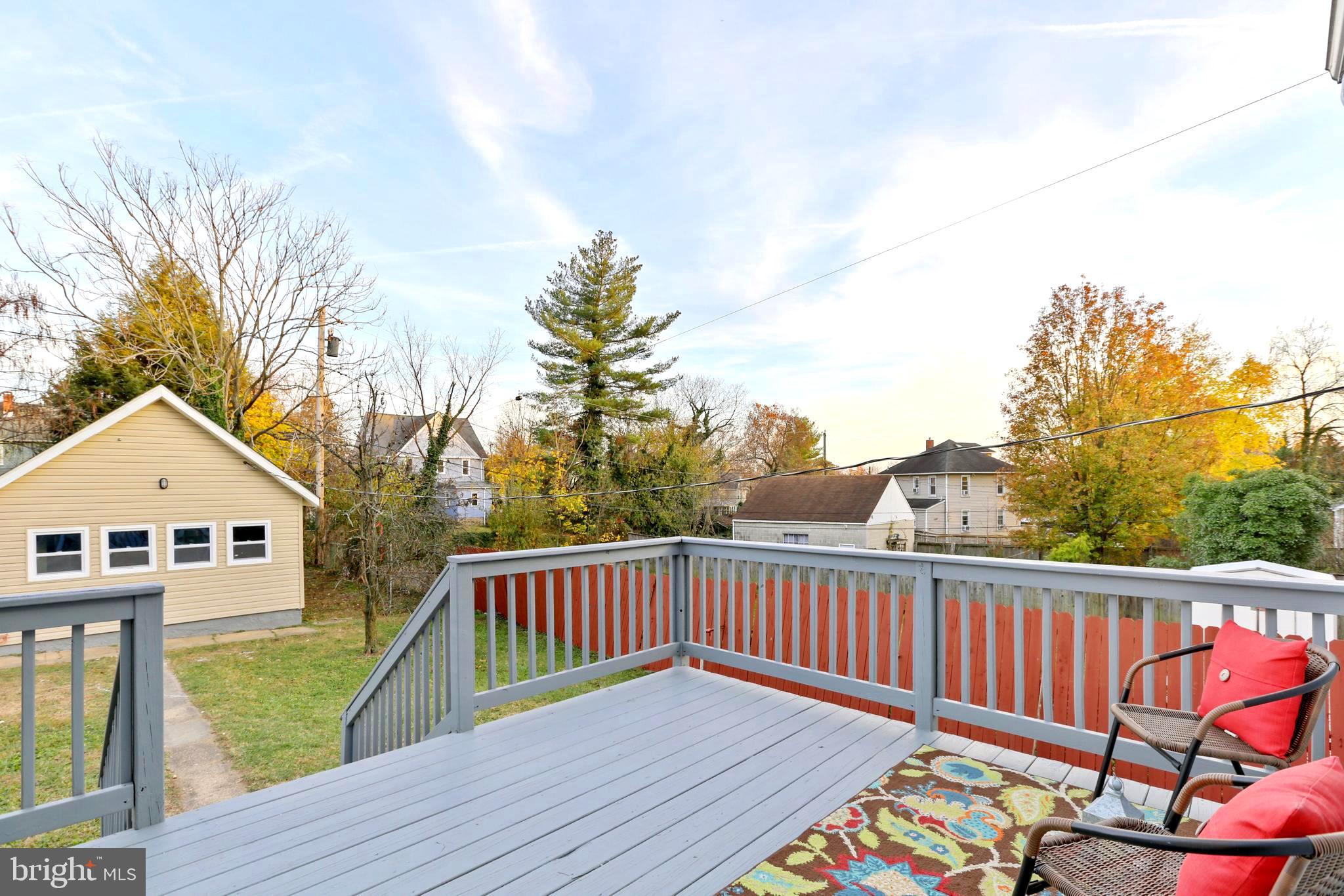 LAURAVILLE HISTORIC DISTRICT - Residential