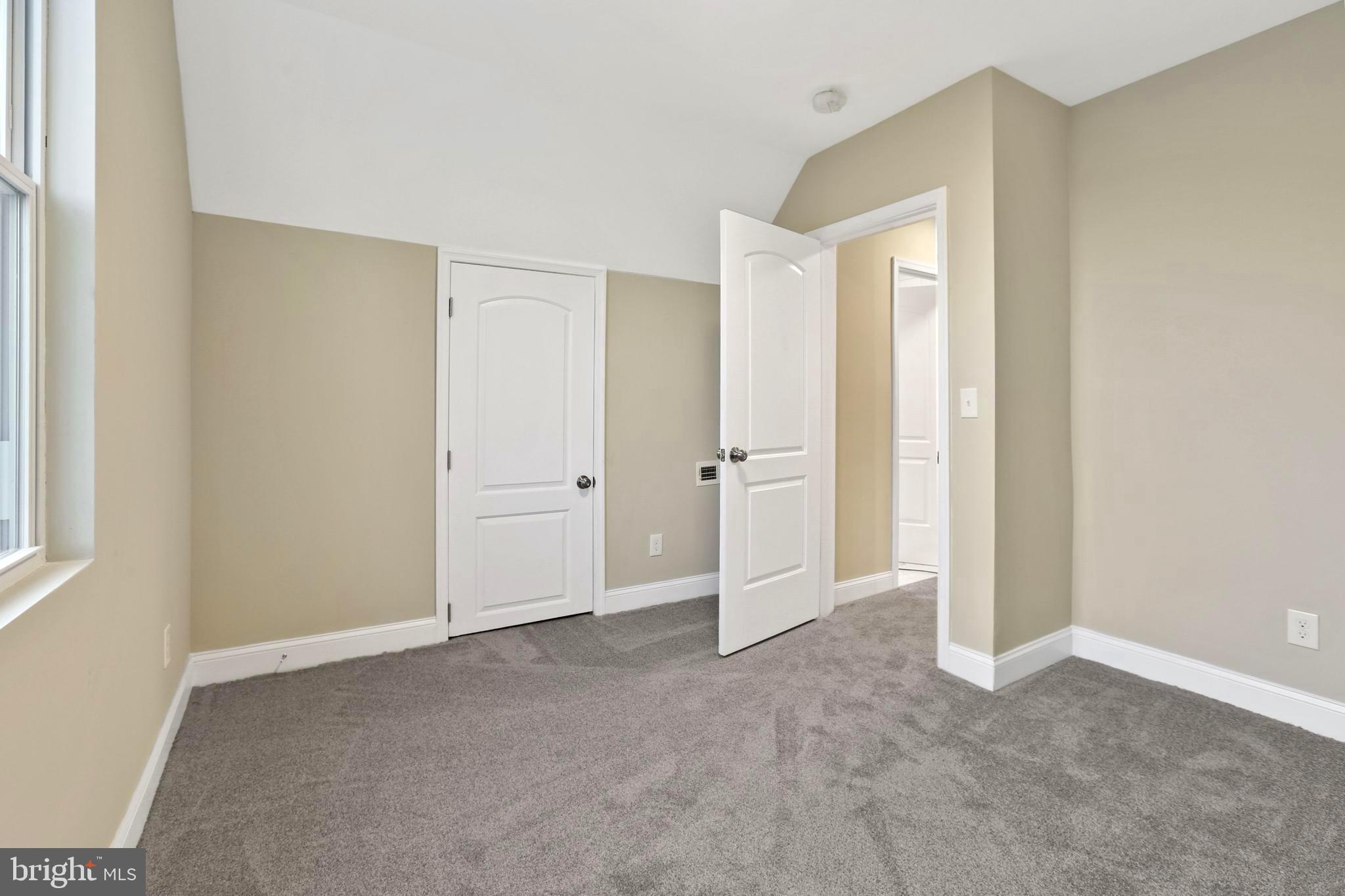 LAURAVILLE HISTORIC DISTRICT - Residential