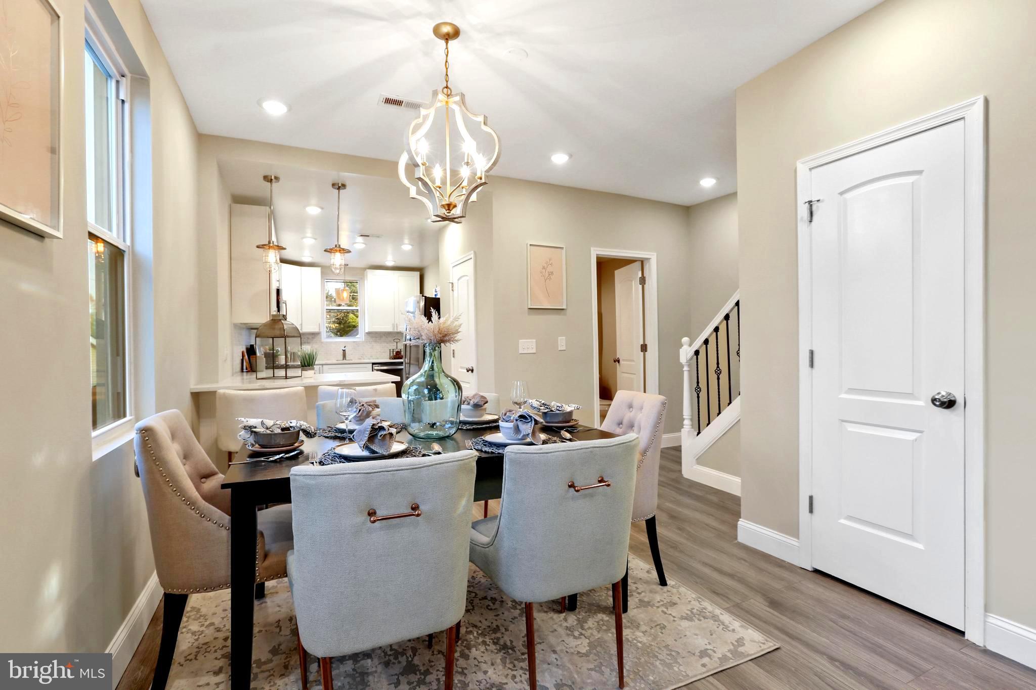 LAURAVILLE HISTORIC DISTRICT - Residential