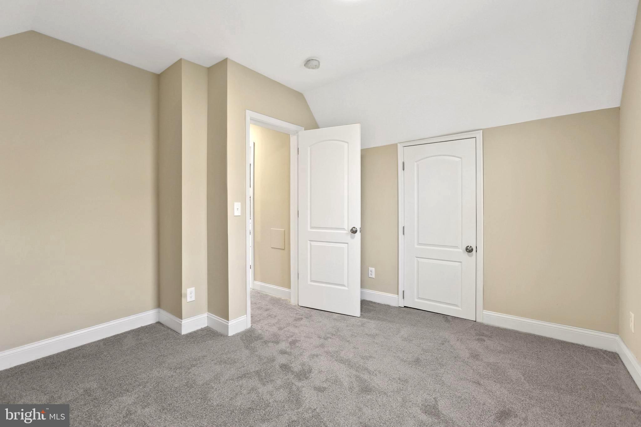 LAURAVILLE HISTORIC DISTRICT - Residential