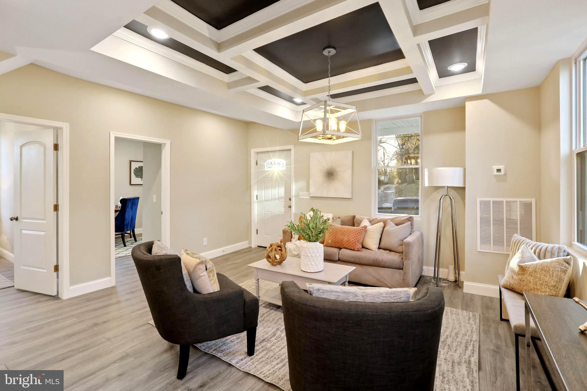 LAURAVILLE HISTORIC DISTRICT - Residential