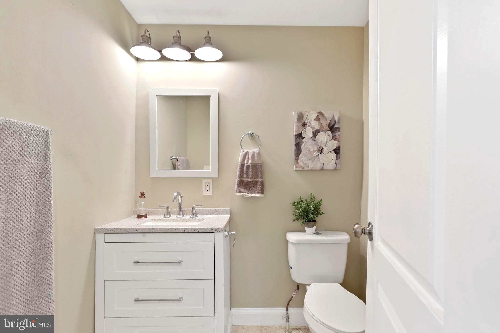 LAURAVILLE HISTORIC DISTRICT - Residential