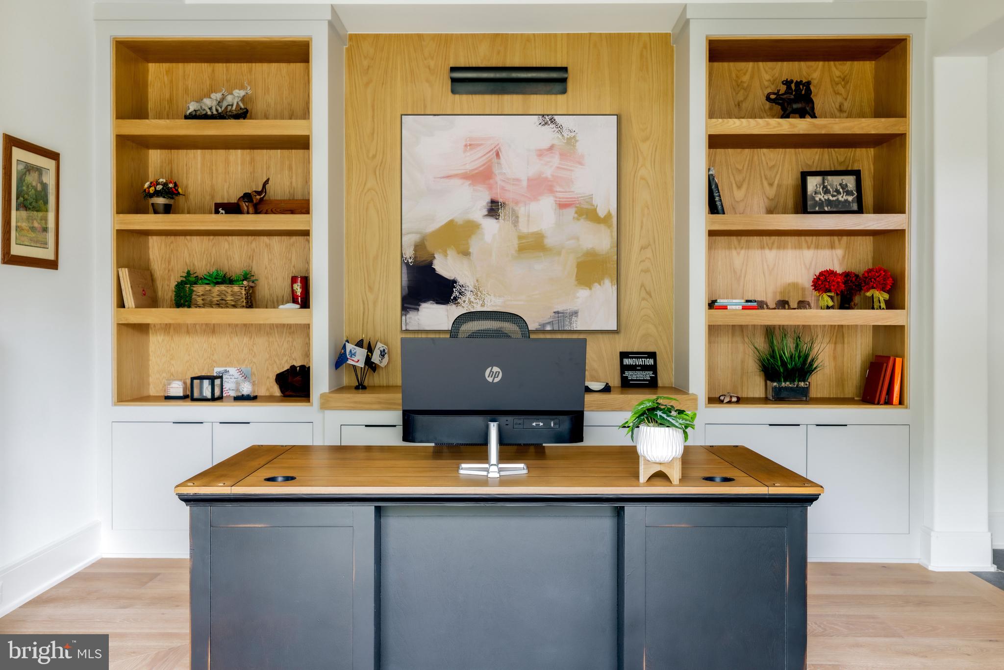 HANSBOROUGH - Residential